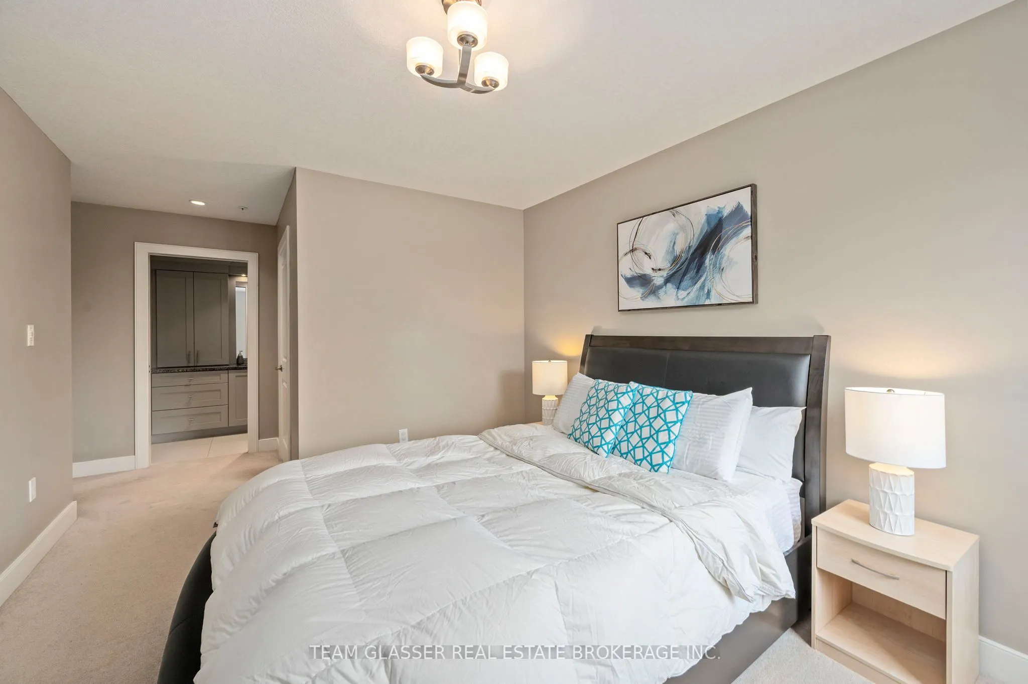 320 Sugarcreek Trail, #414