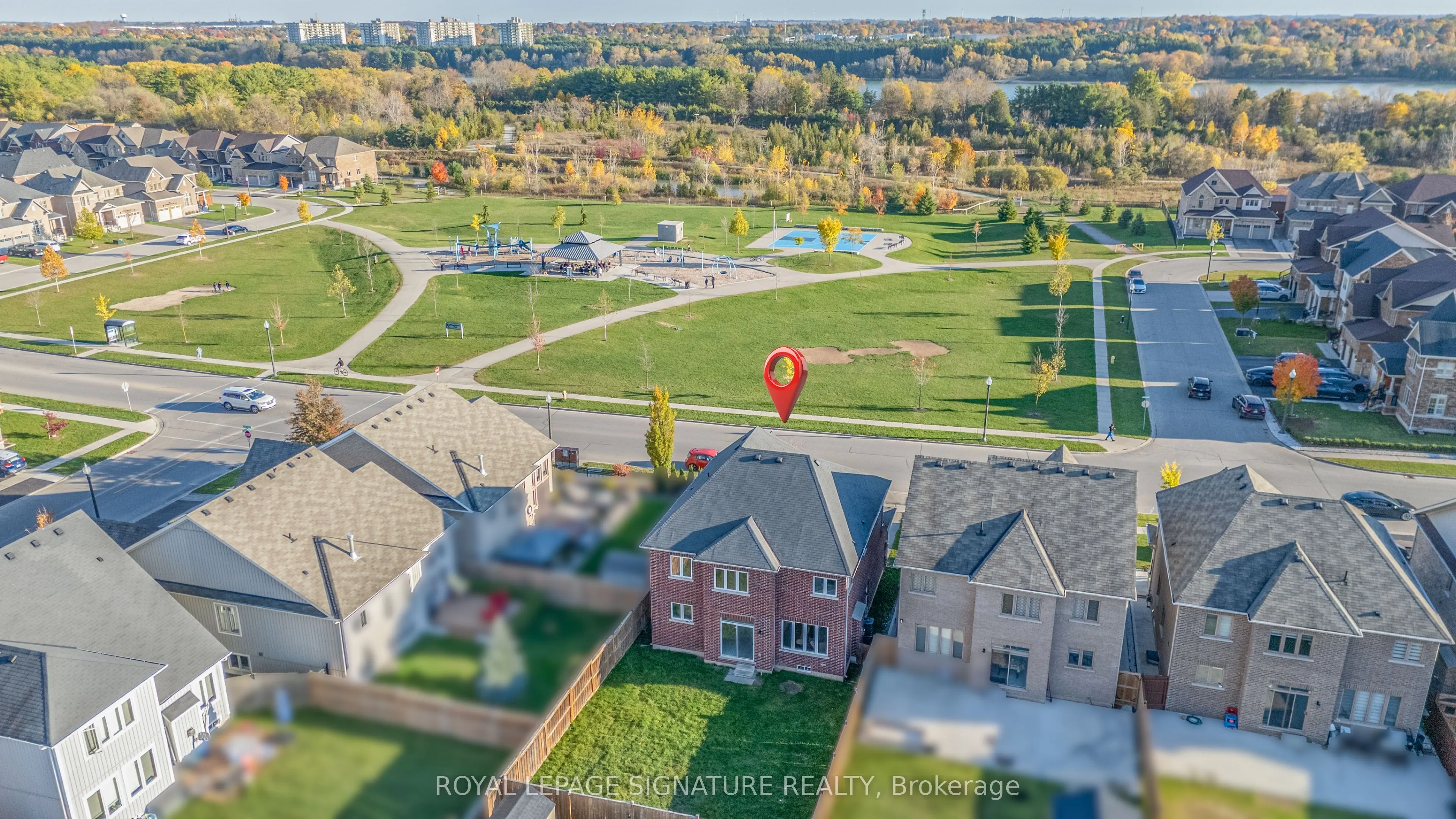 1089 Upper Thames Drive