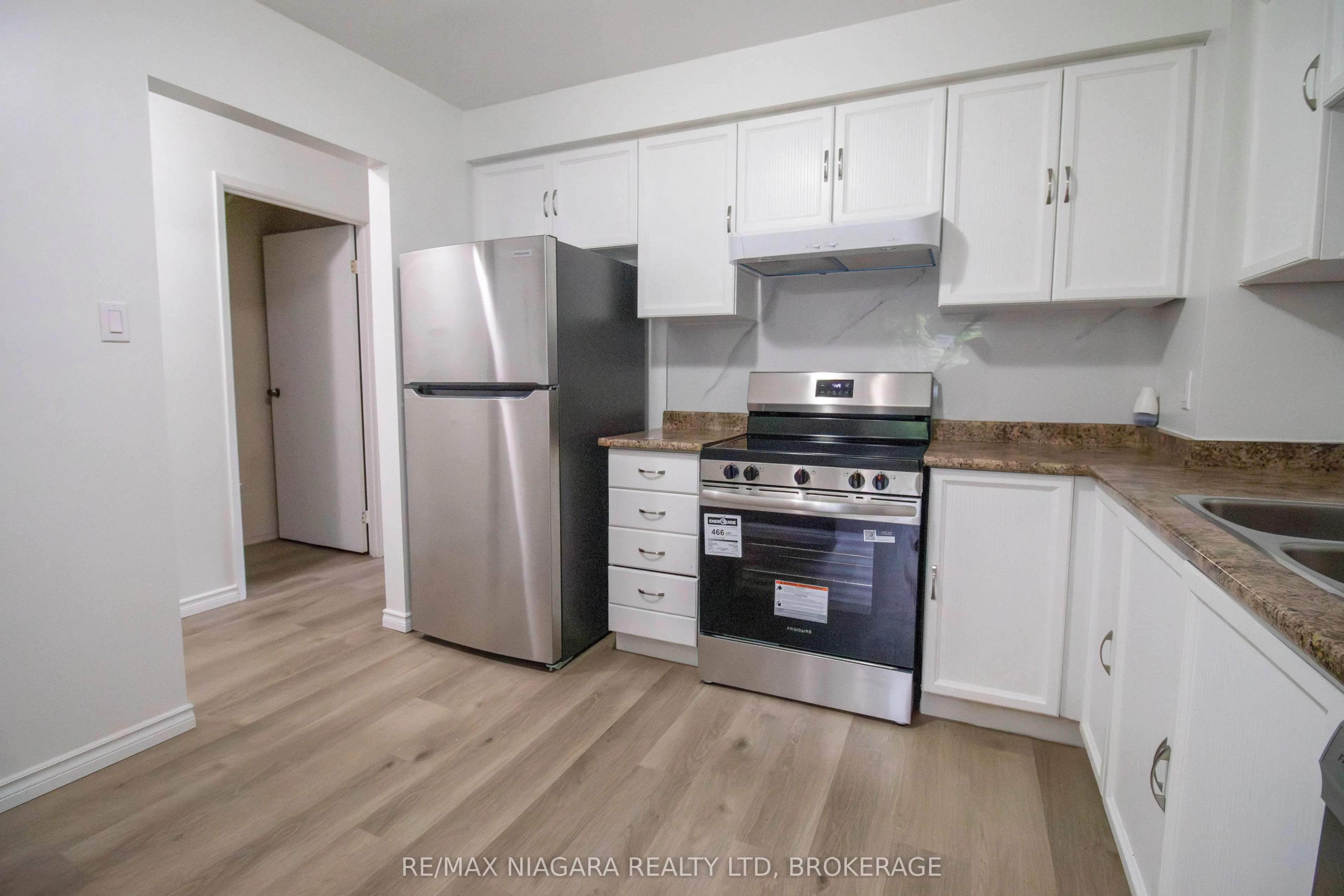 195 Denistoun Street, #225