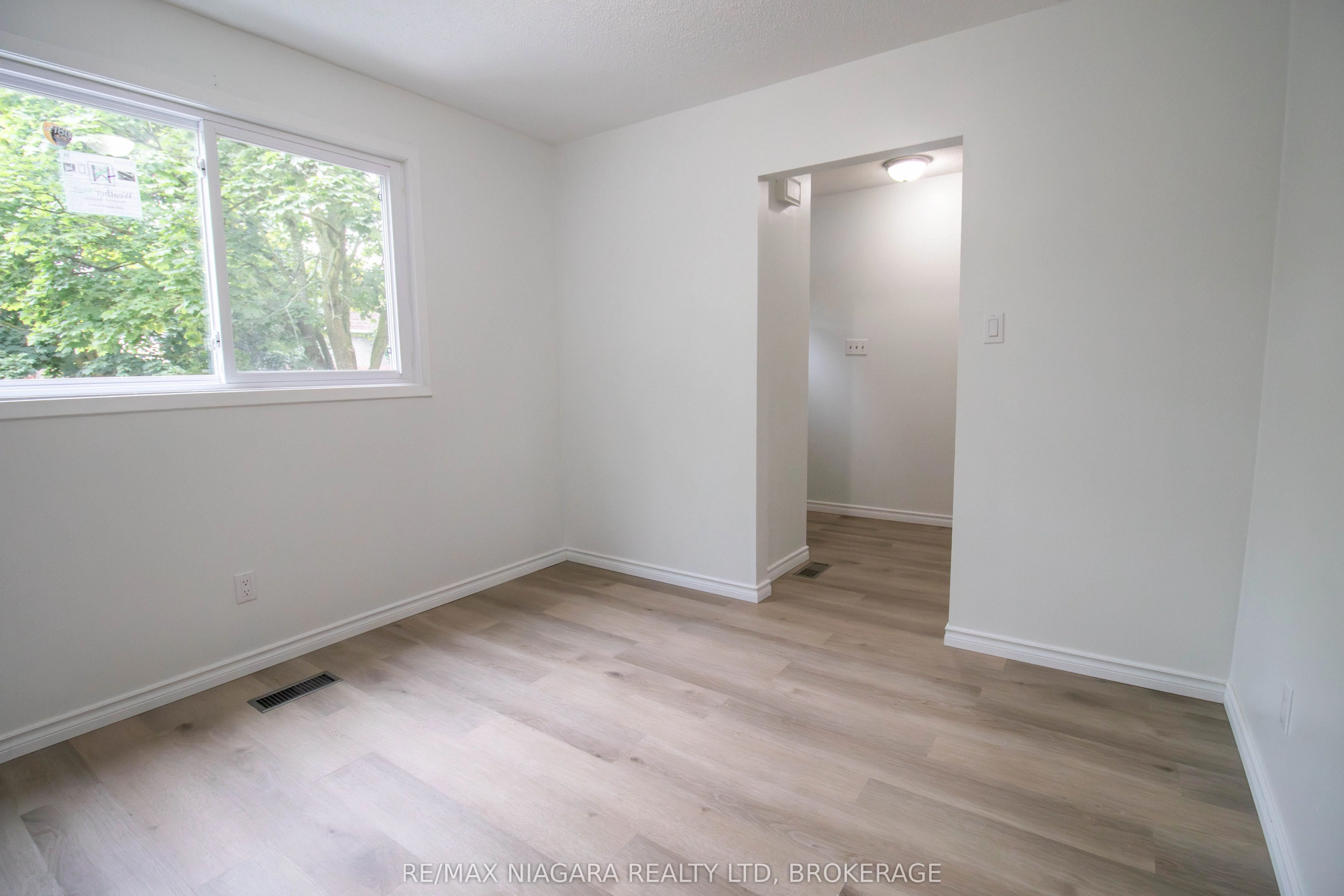 195 Denistoun Street, #225