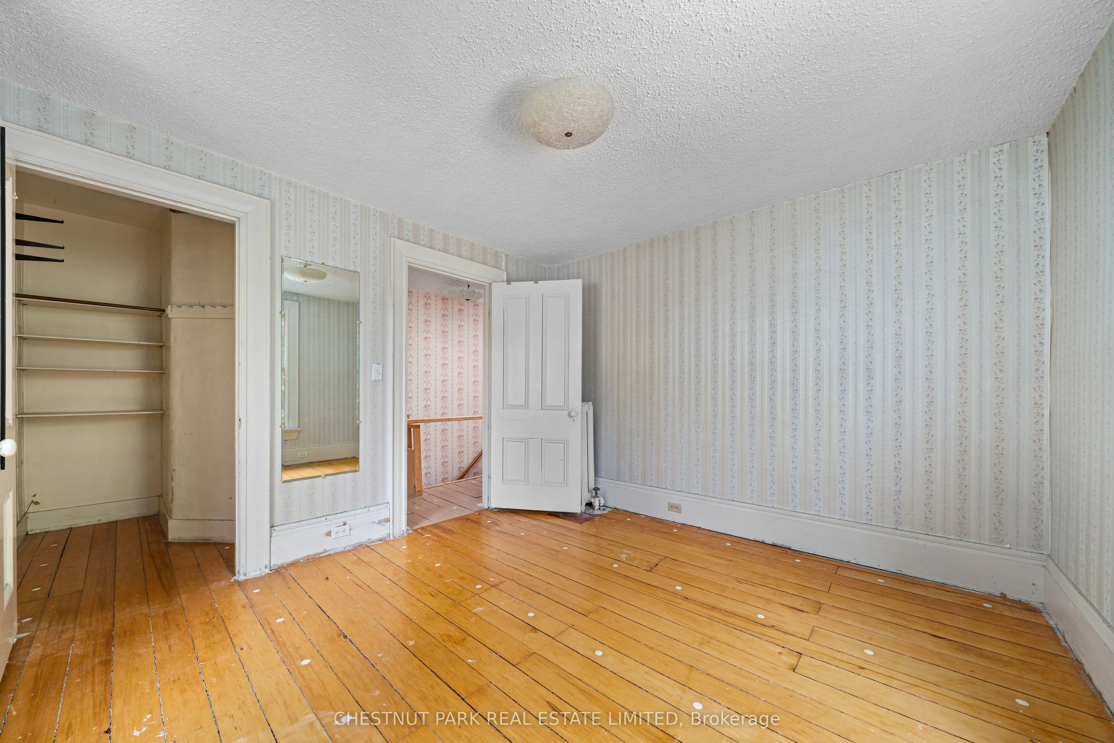 385 Bloomfield Main Street