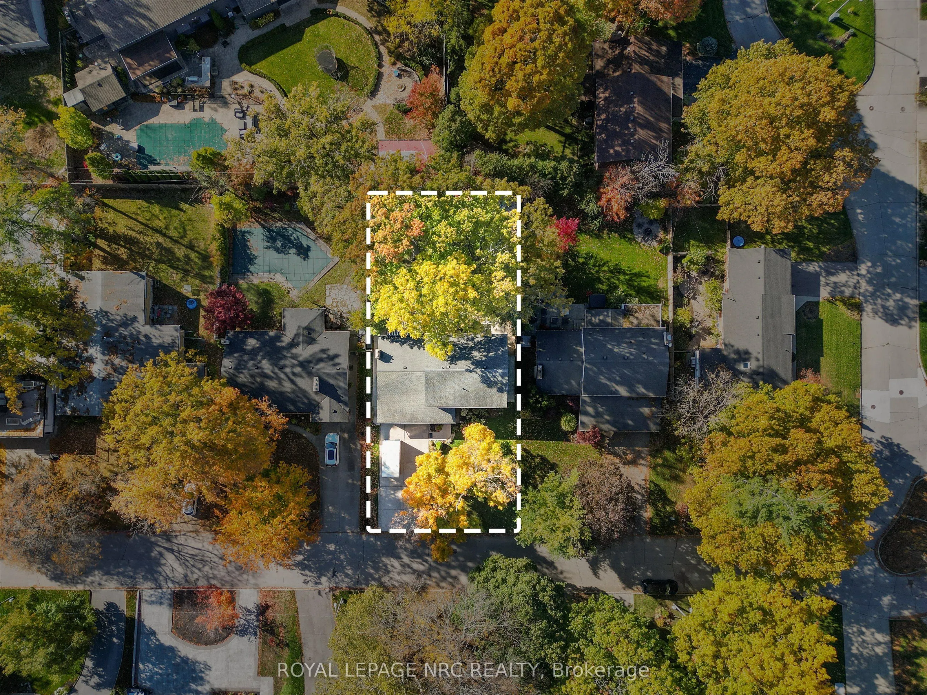 16 Briarfield Crescent