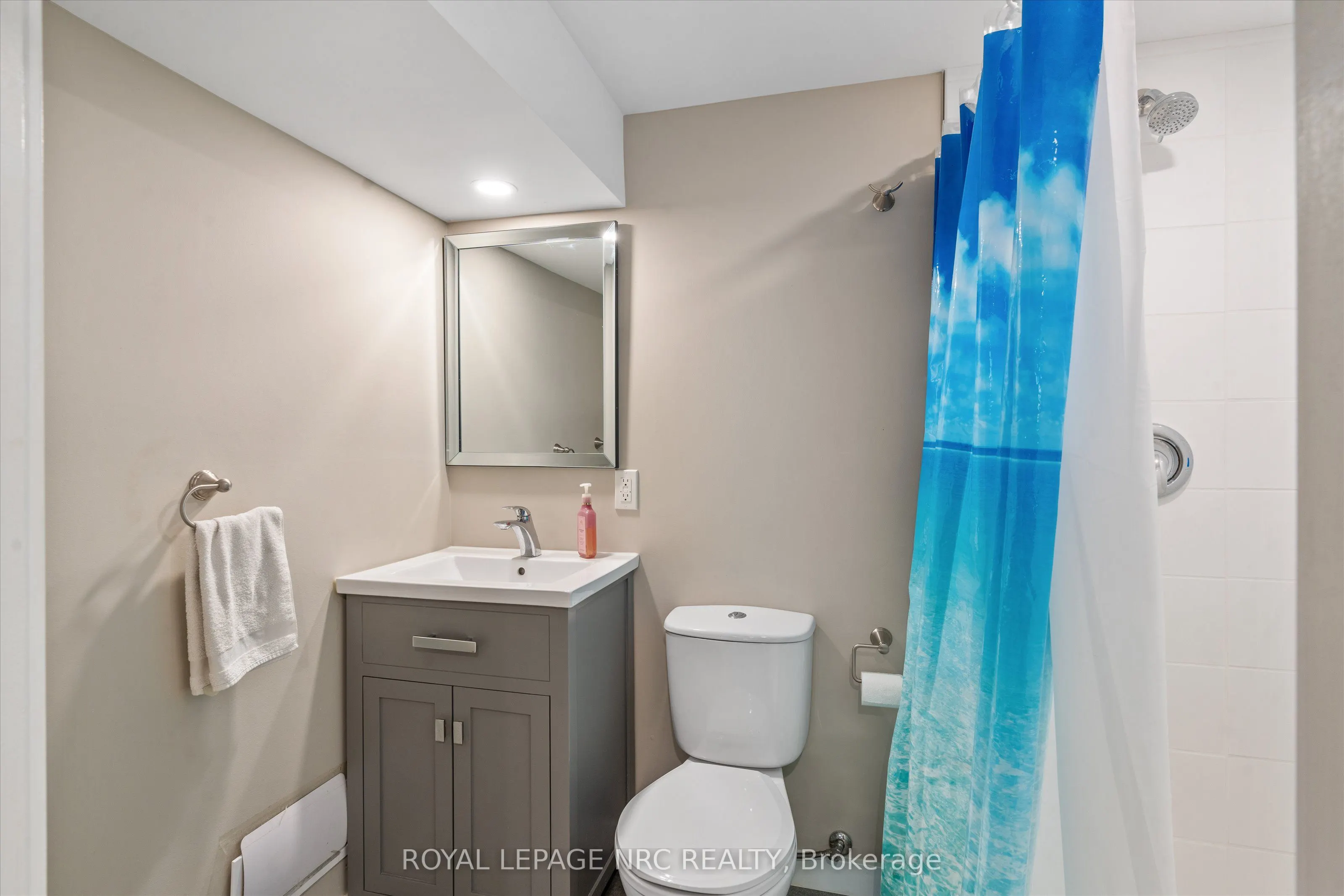 16 Briarfield Crescent