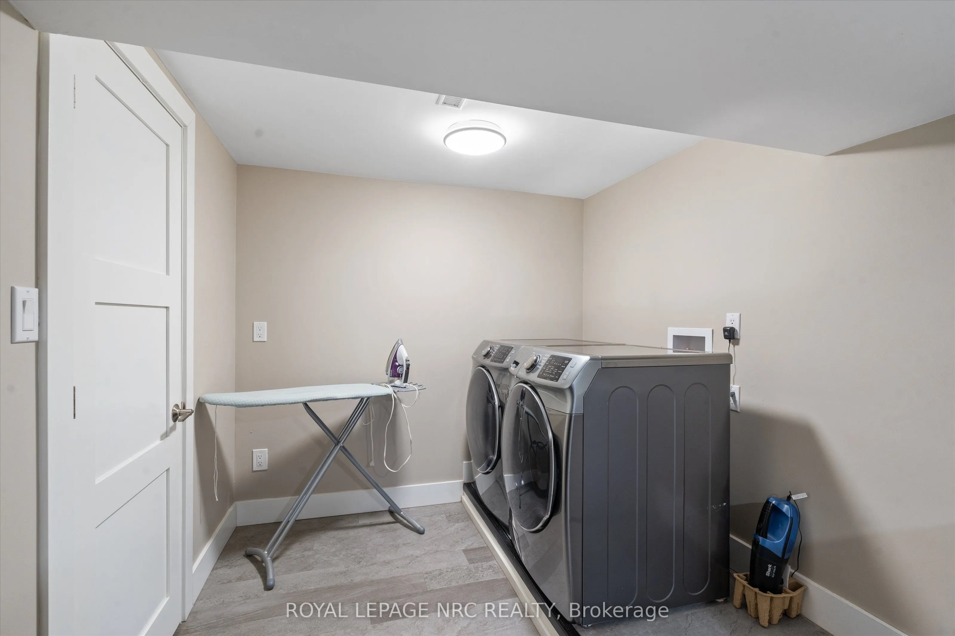 16 Briarfield Crescent