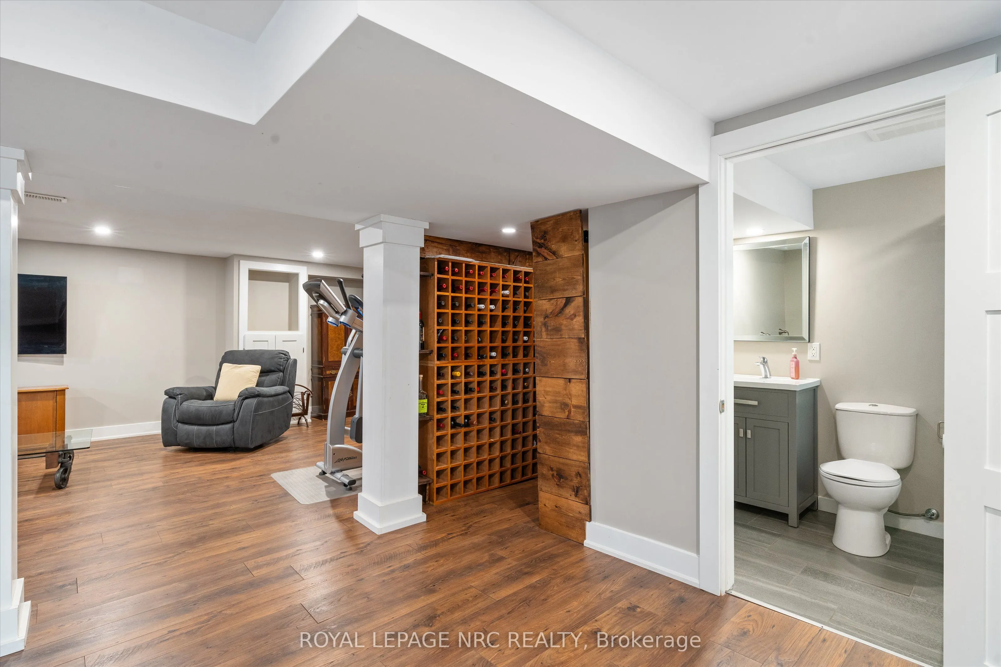 16 Briarfield Crescent