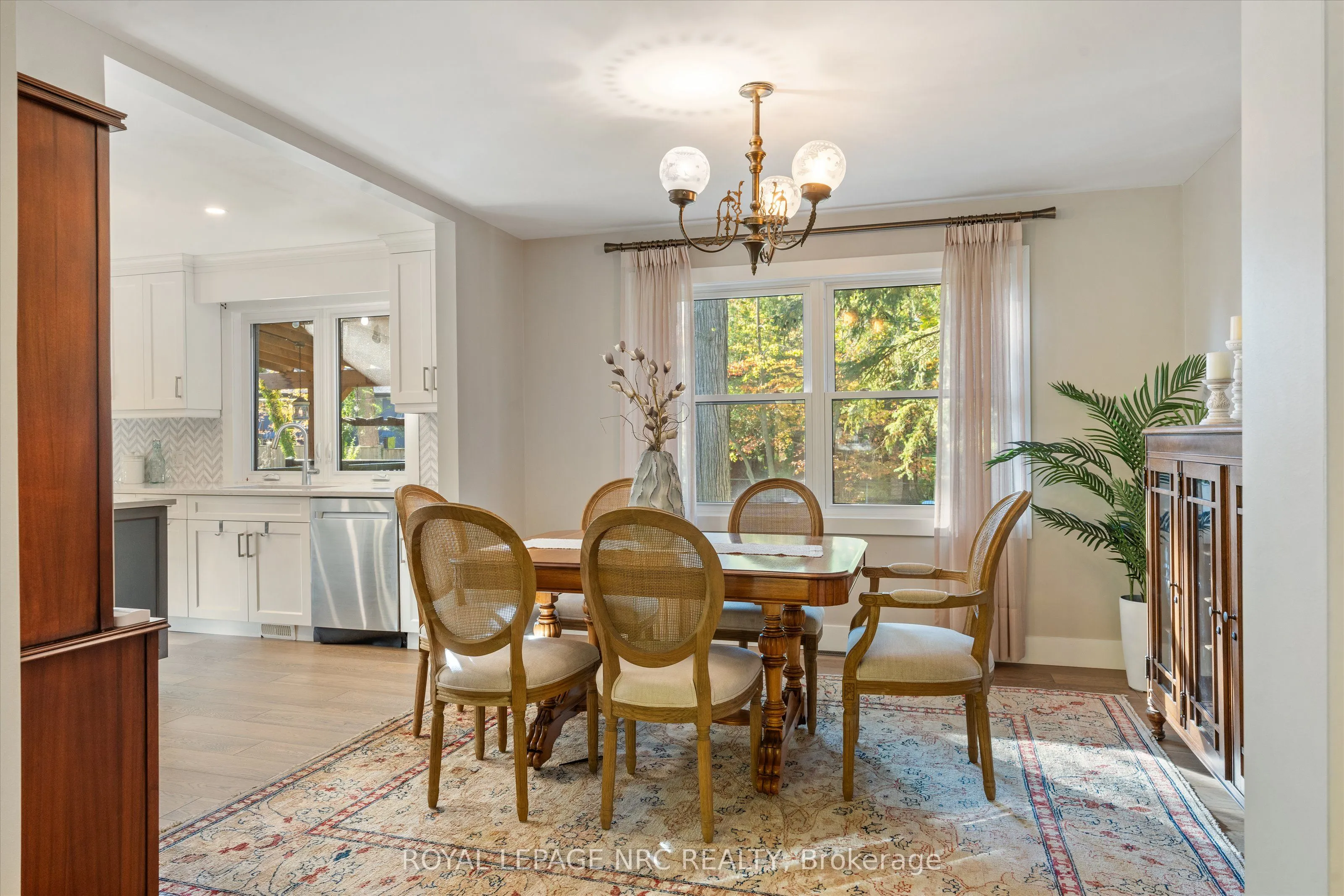 16 Briarfield Crescent