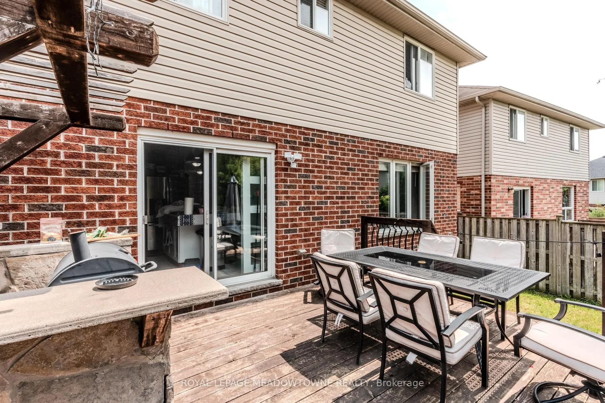 893 Bitterbush Crescent