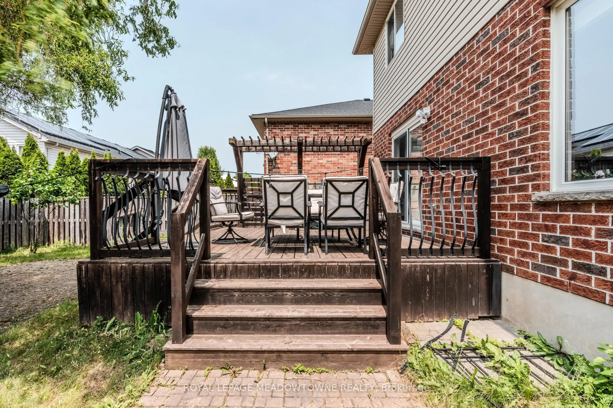 893 Bitterbush Crescent