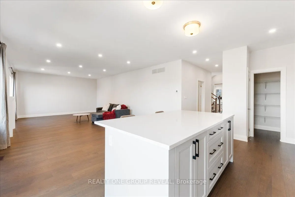 1054 Rippingale Trail