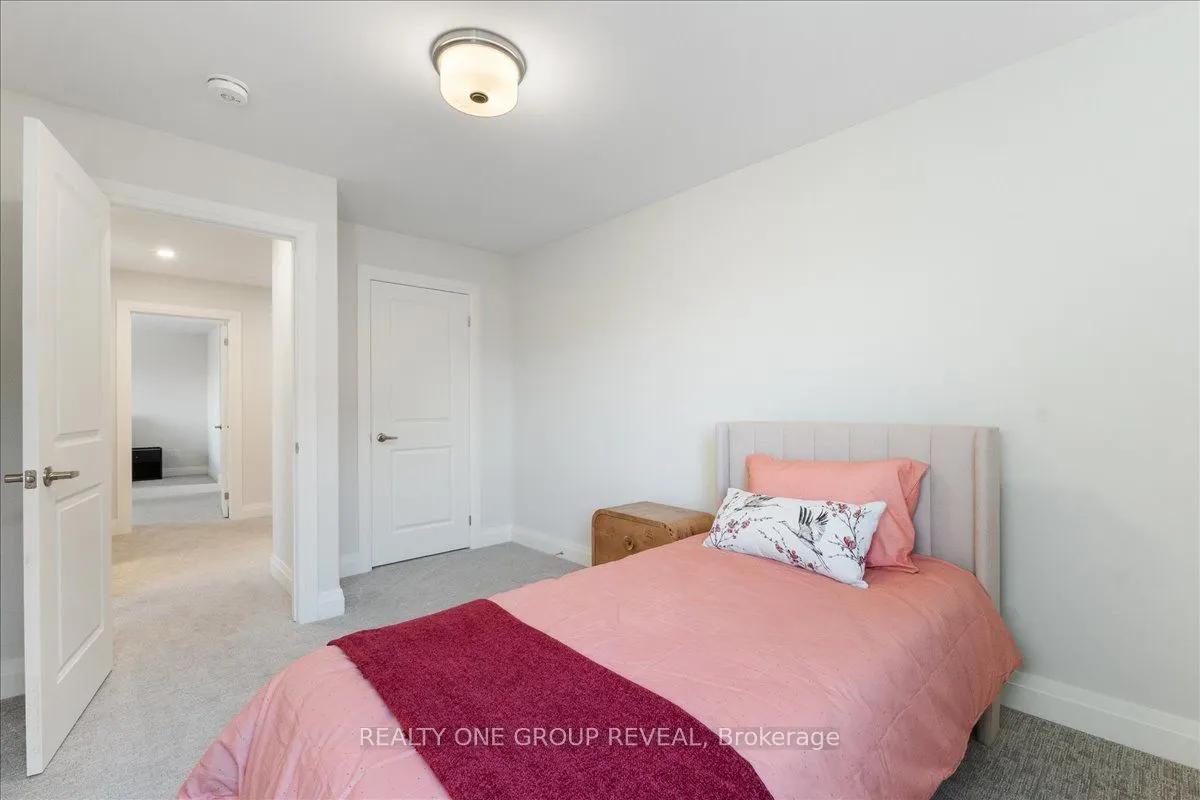 1054 Rippingale Trail