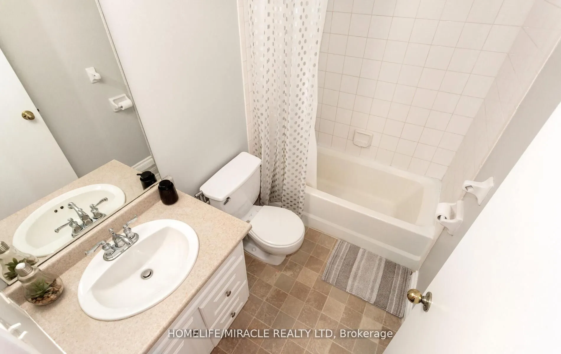 35 Green Valley Drive, #1705