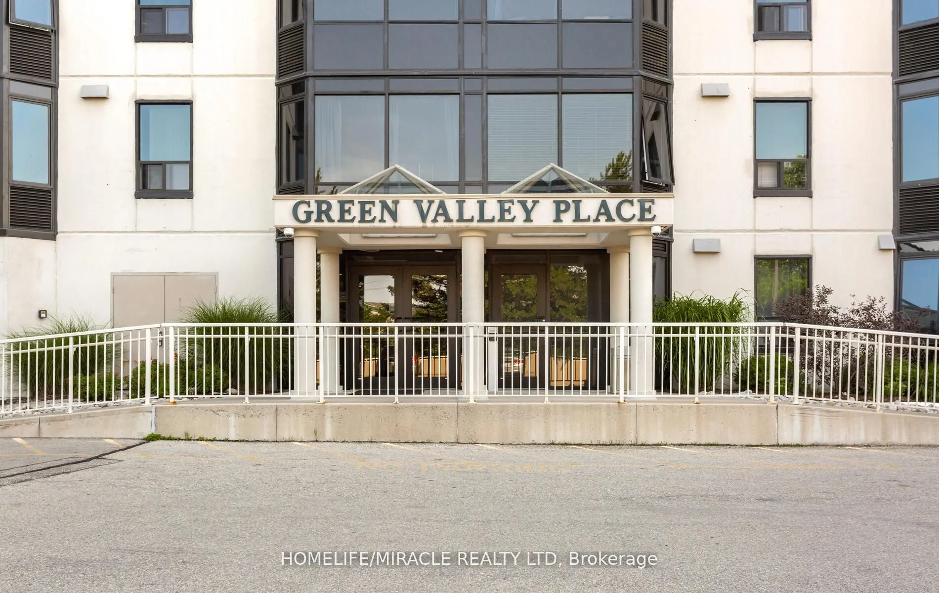 35 Green Valley Drive, #1705