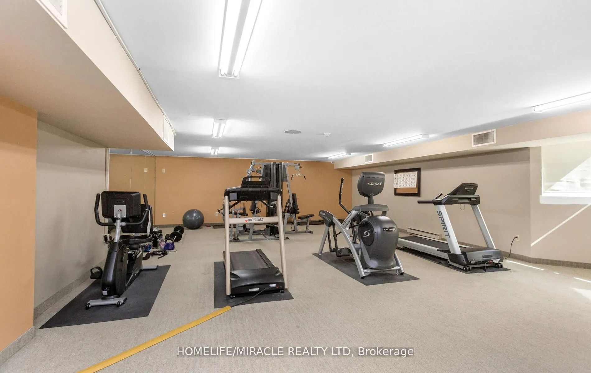 35 Green Valley Drive, #1705