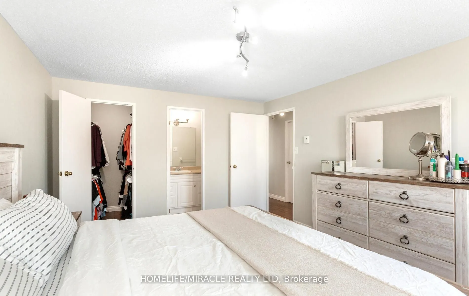 35 Green Valley Drive, #1705