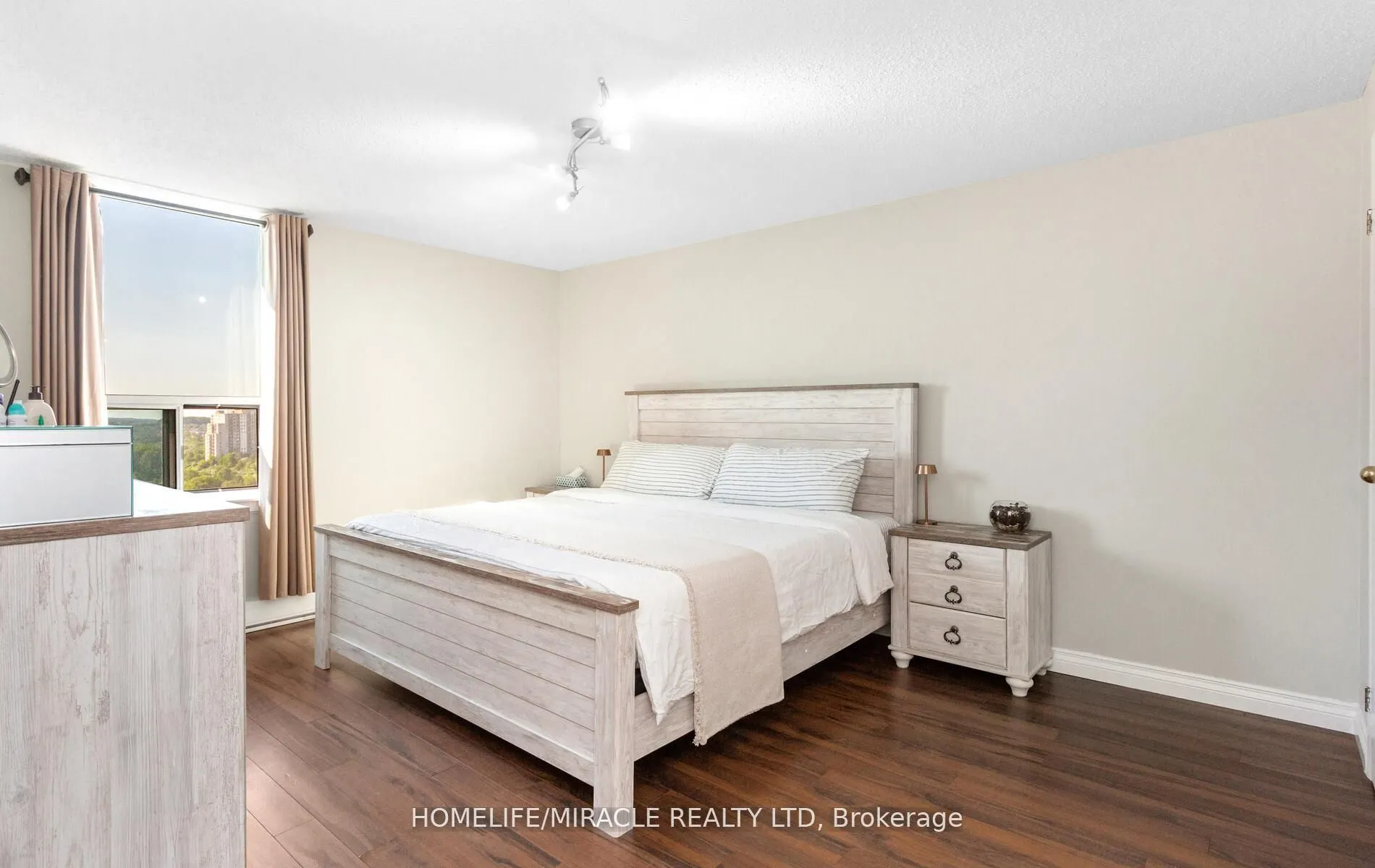 35 Green Valley Drive, #1705