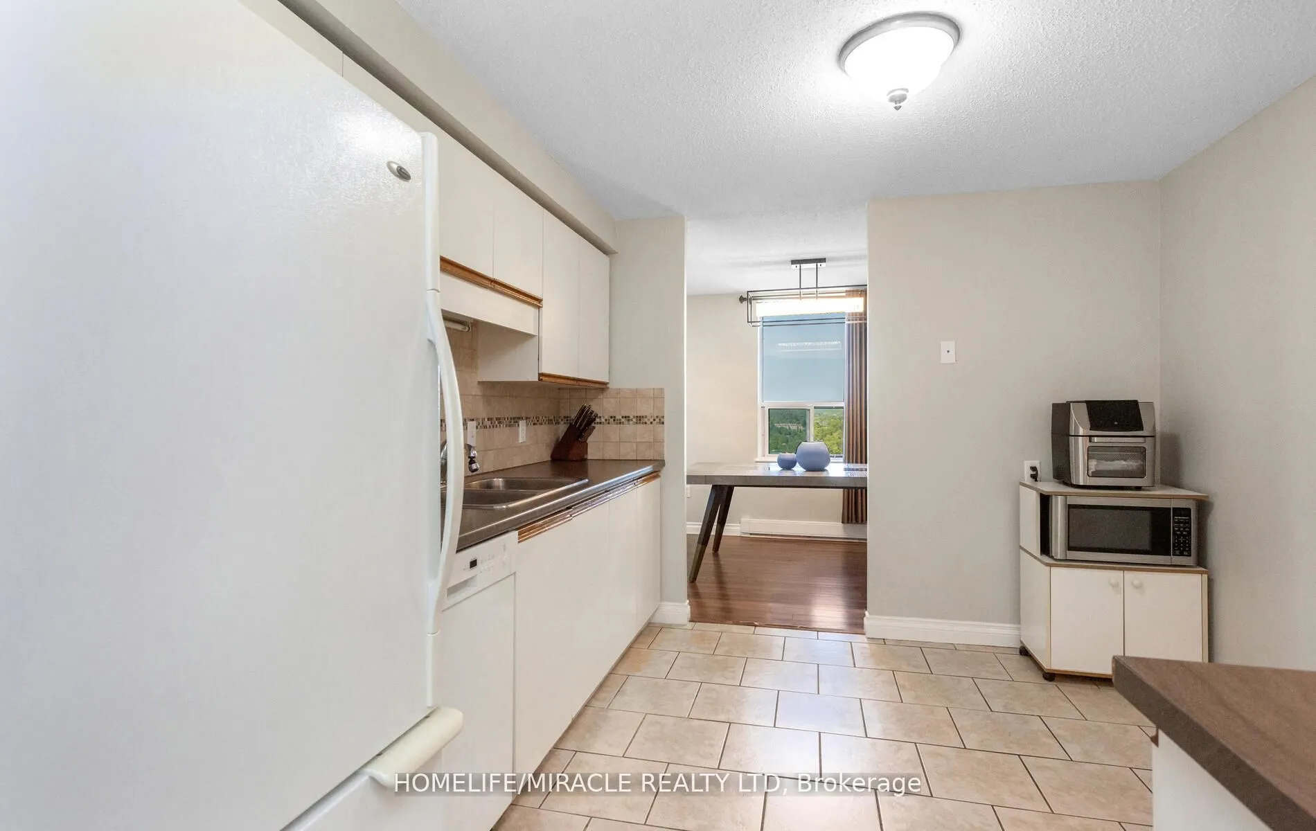 35 Green Valley Drive, #1705