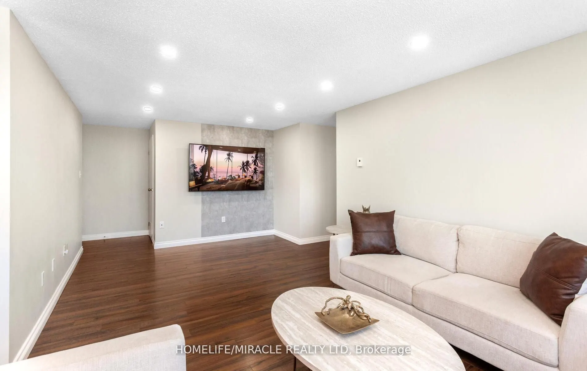 35 Green Valley Drive, #1705