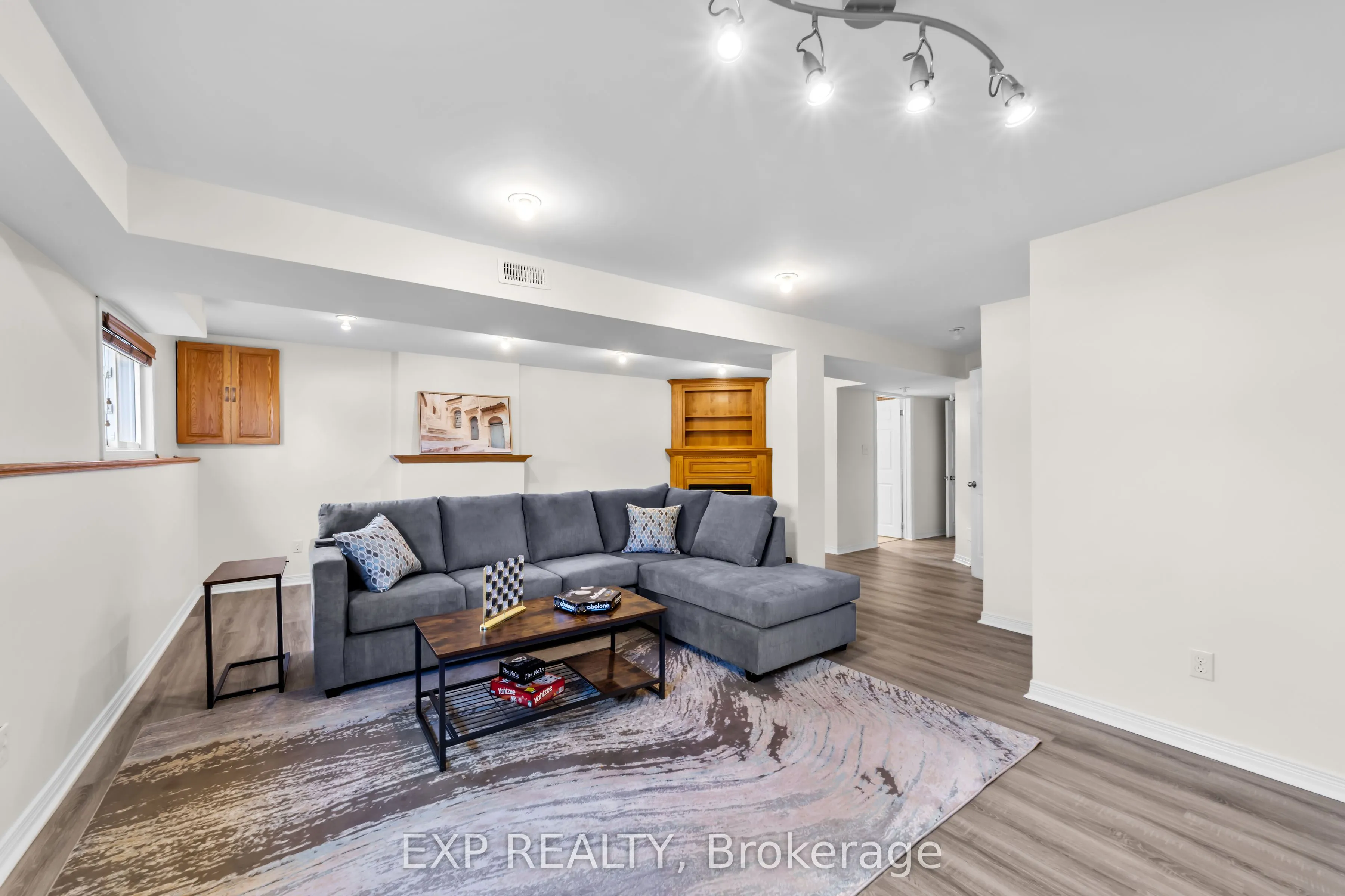 29 Dunsford Crescent