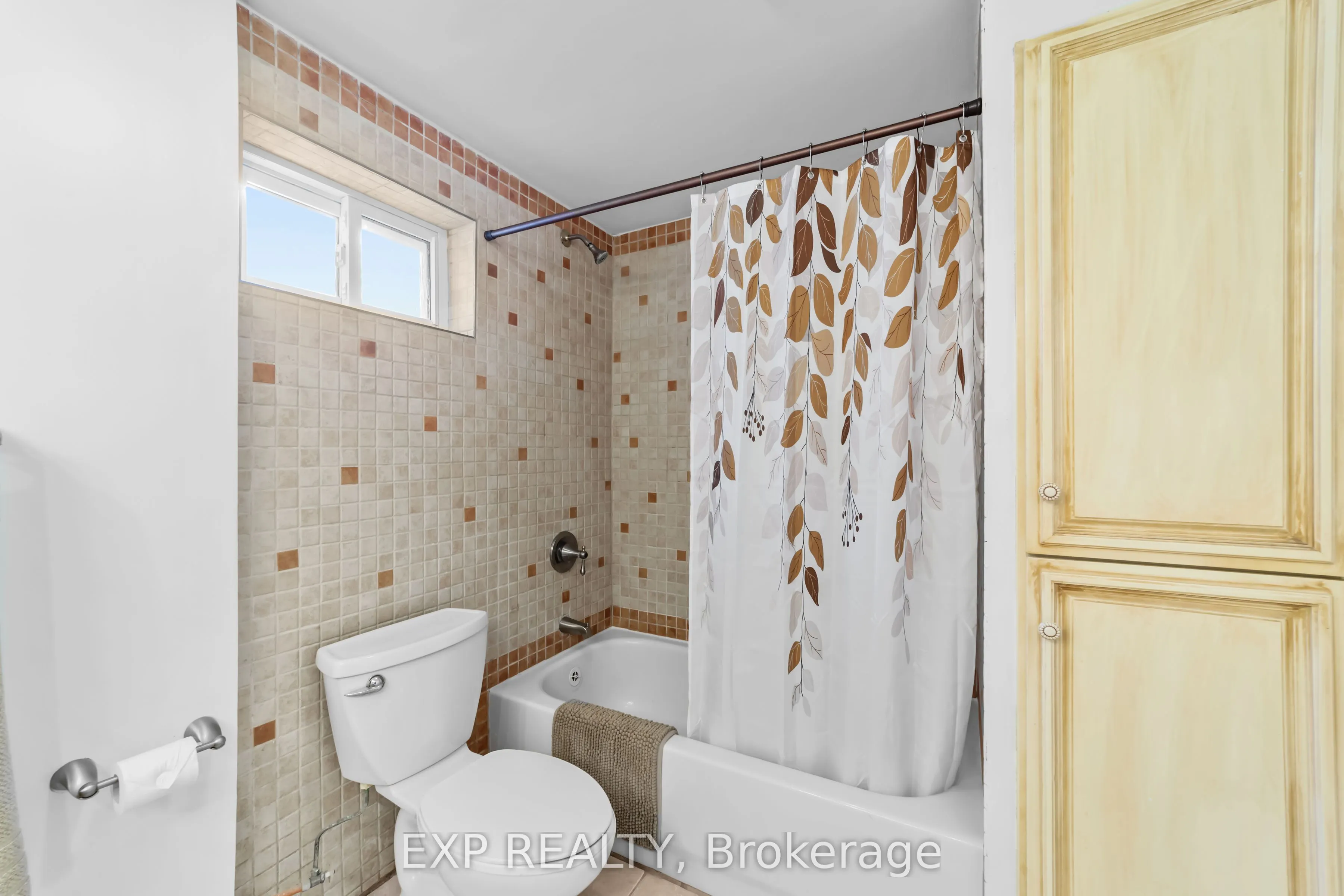 29 Dunsford Crescent