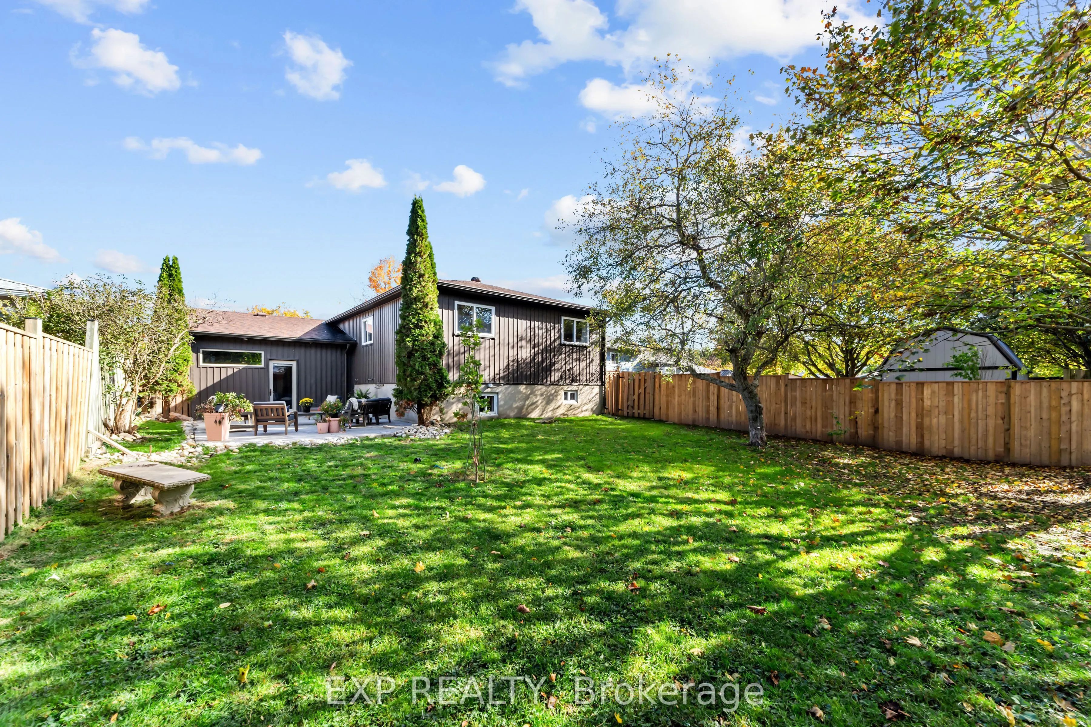 29 Dunsford Crescent