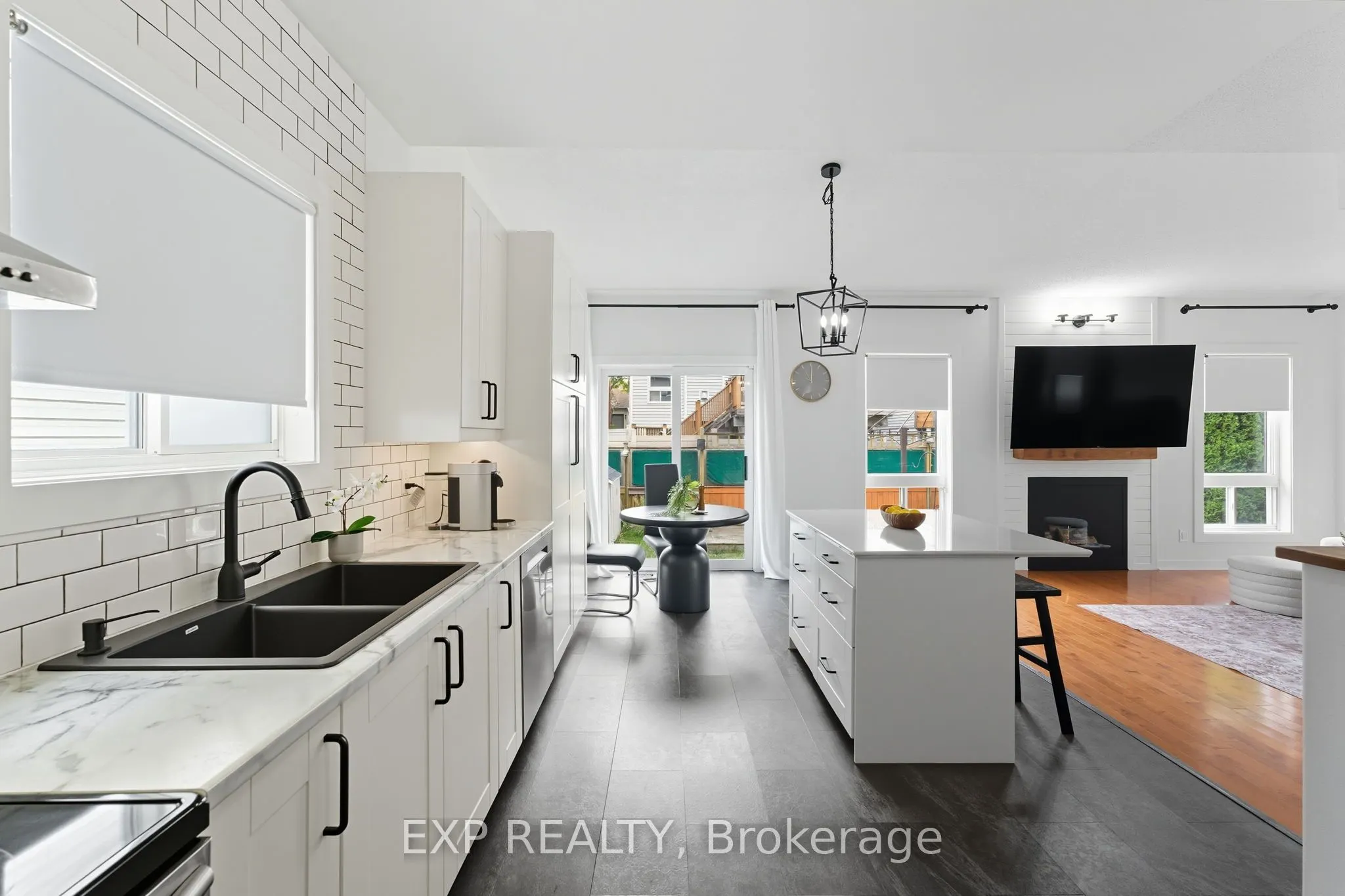 16 North Harrow Drive