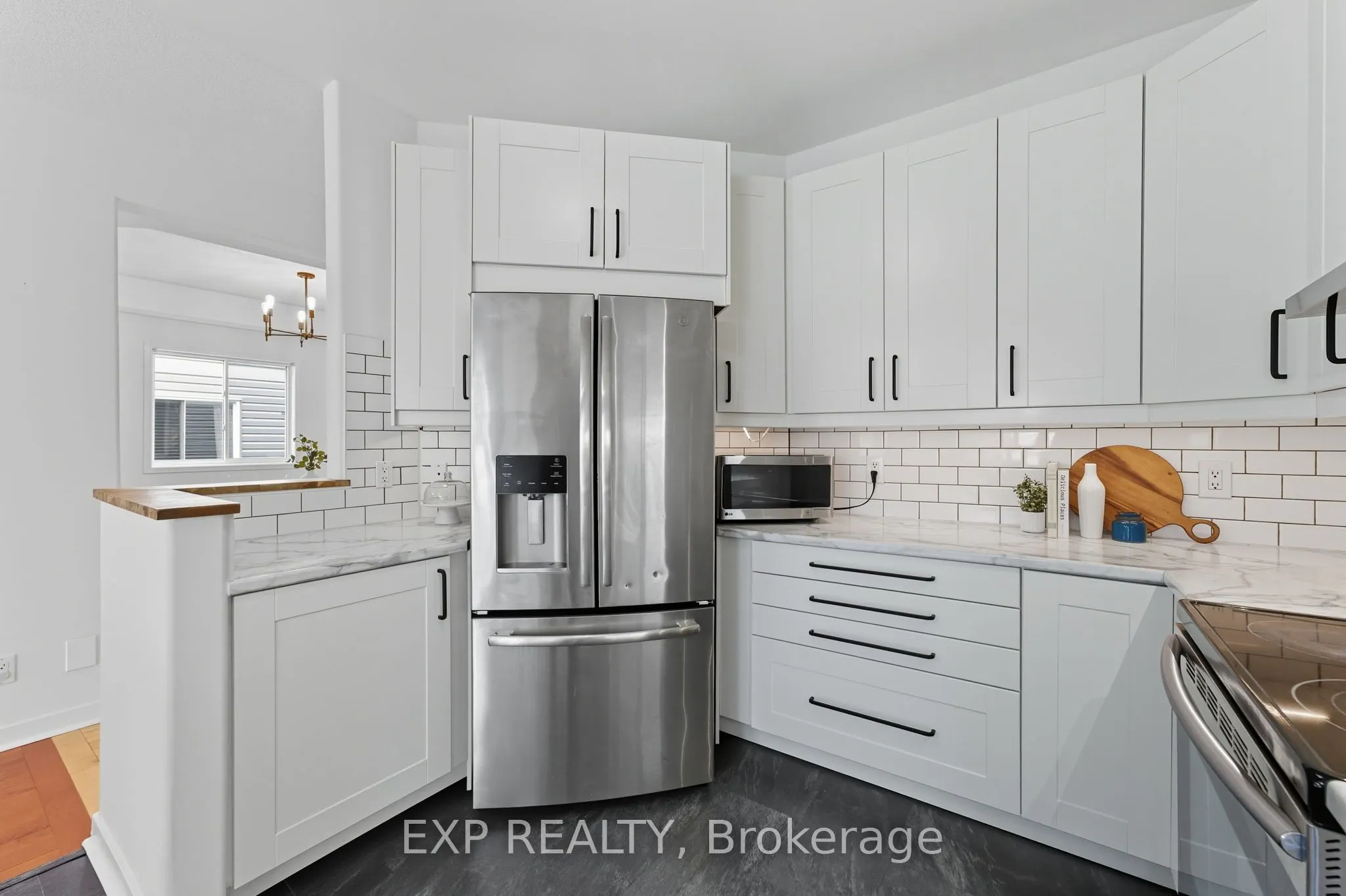 16 North Harrow Drive