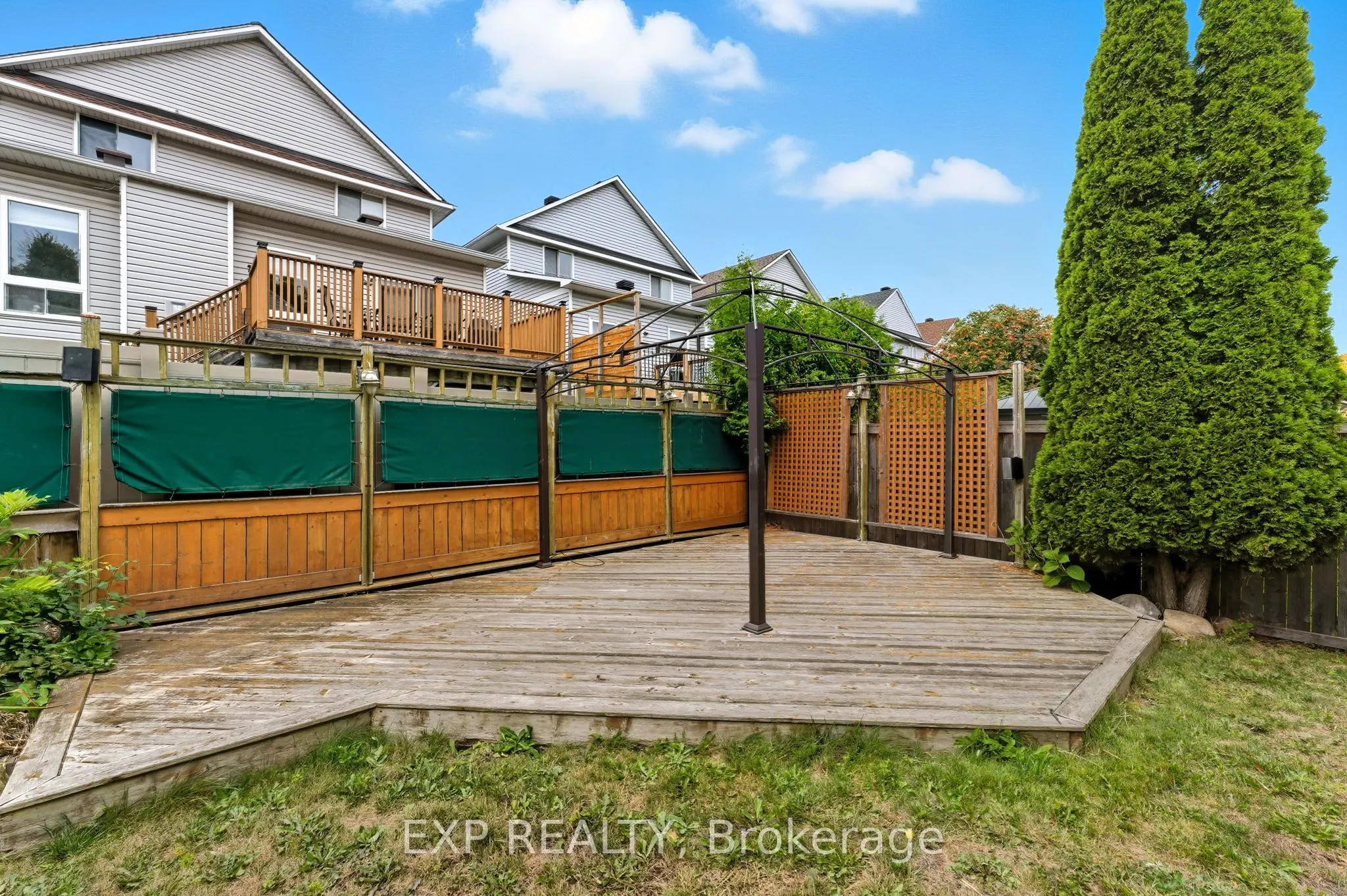 16 North Harrow Drive