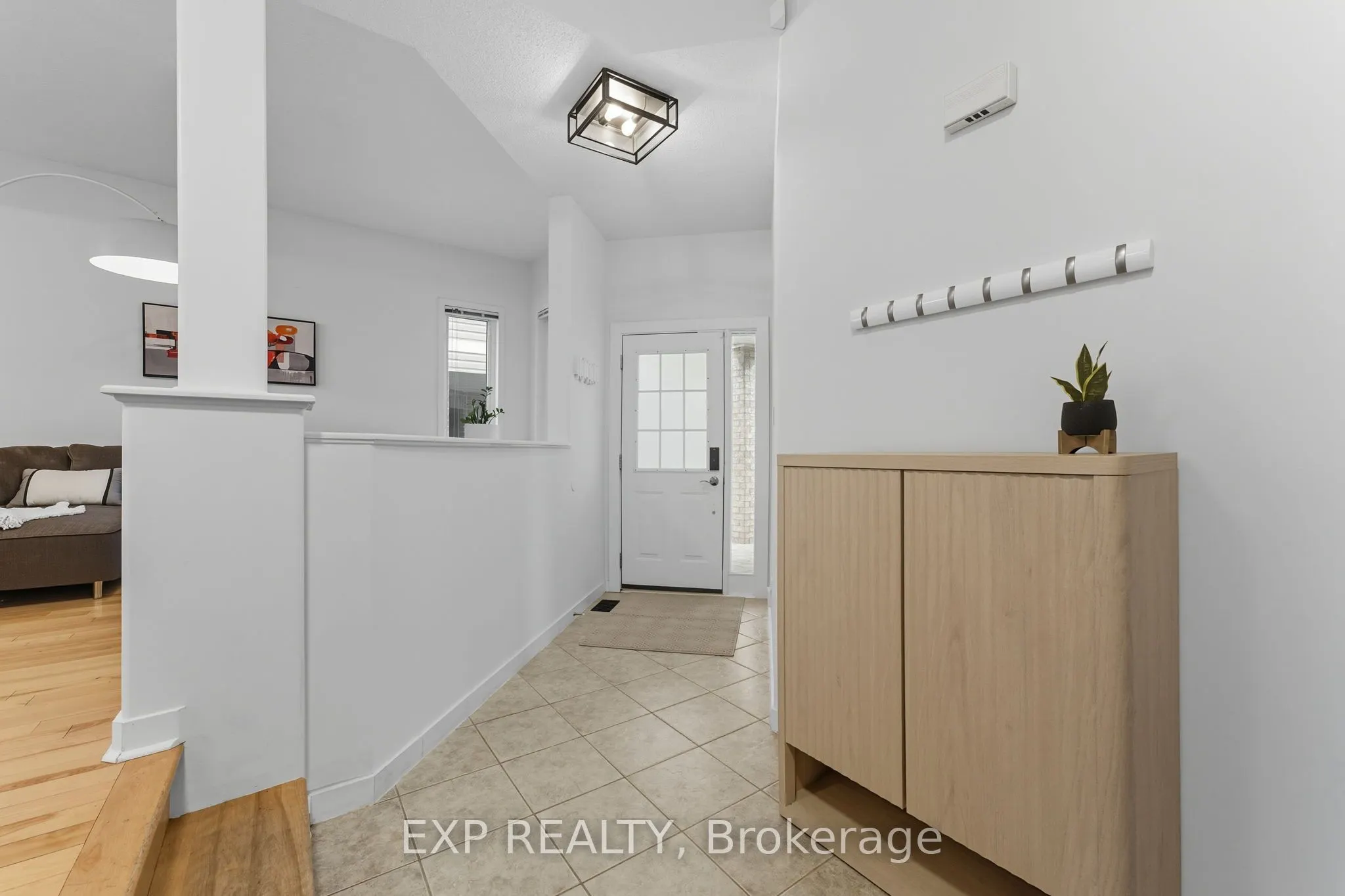 16 North Harrow Drive