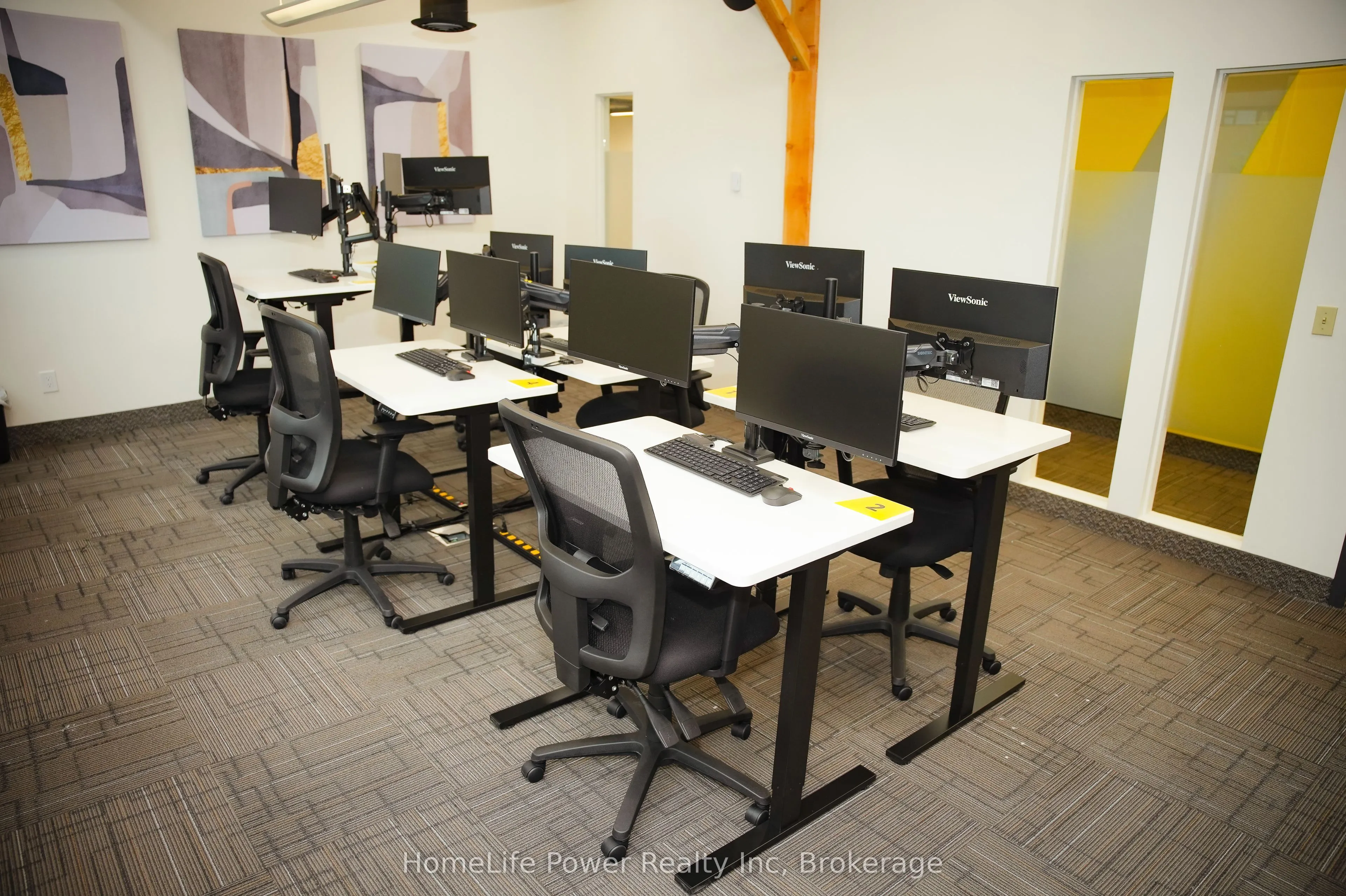 72 Victoria Street S, #300 - 23