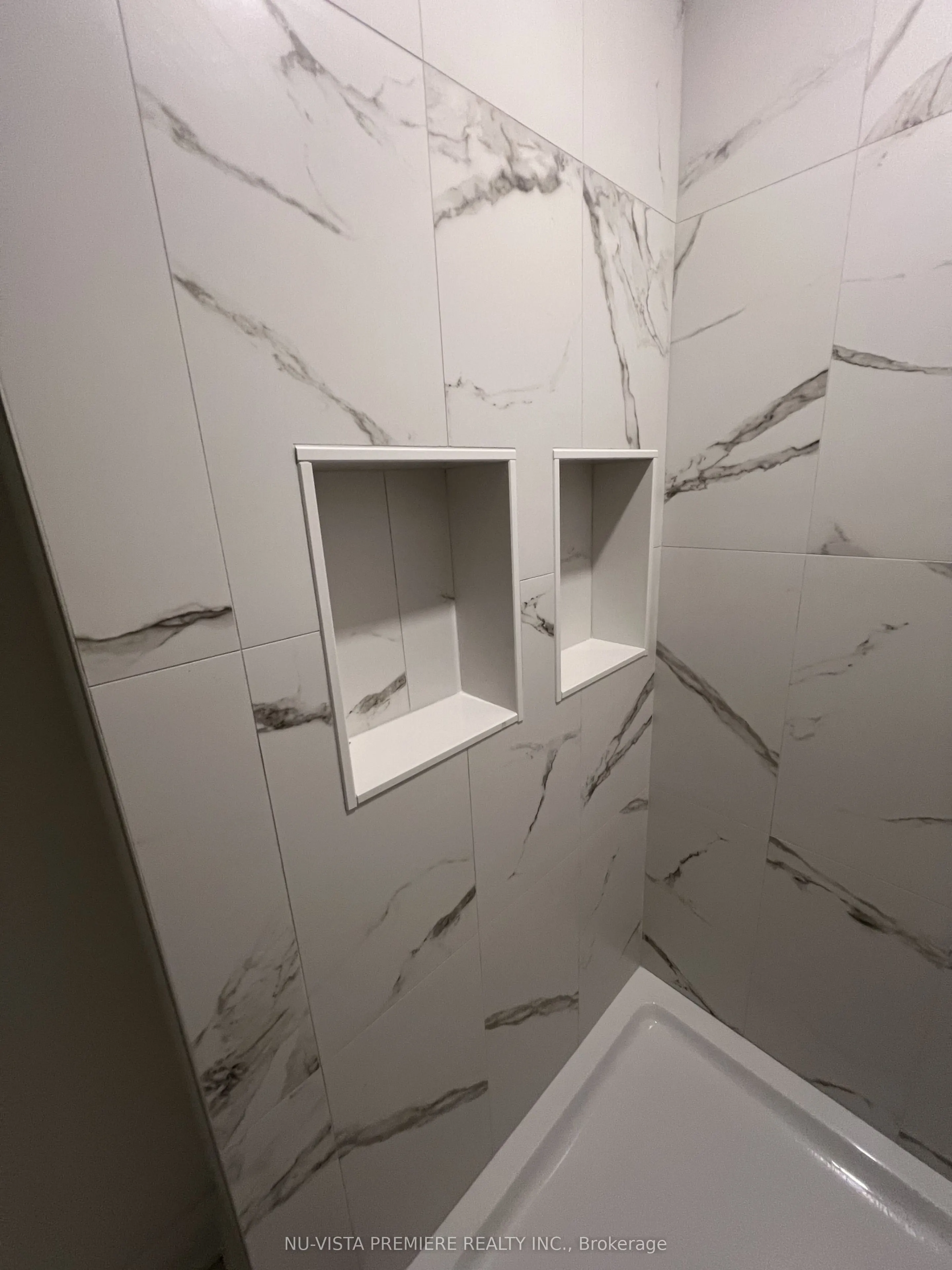 6517 heathwoods Avenue