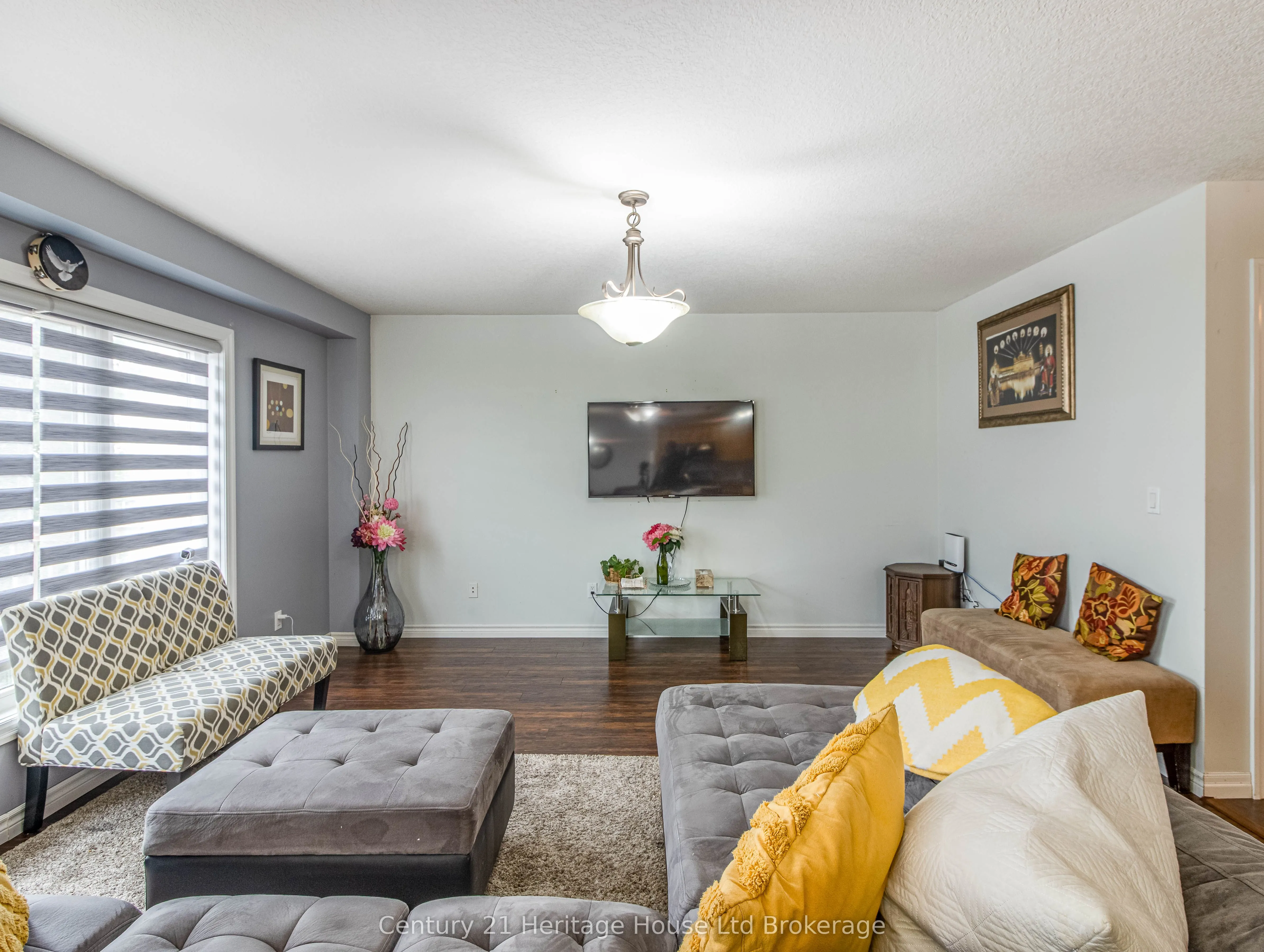 702 Frontenac Crescent