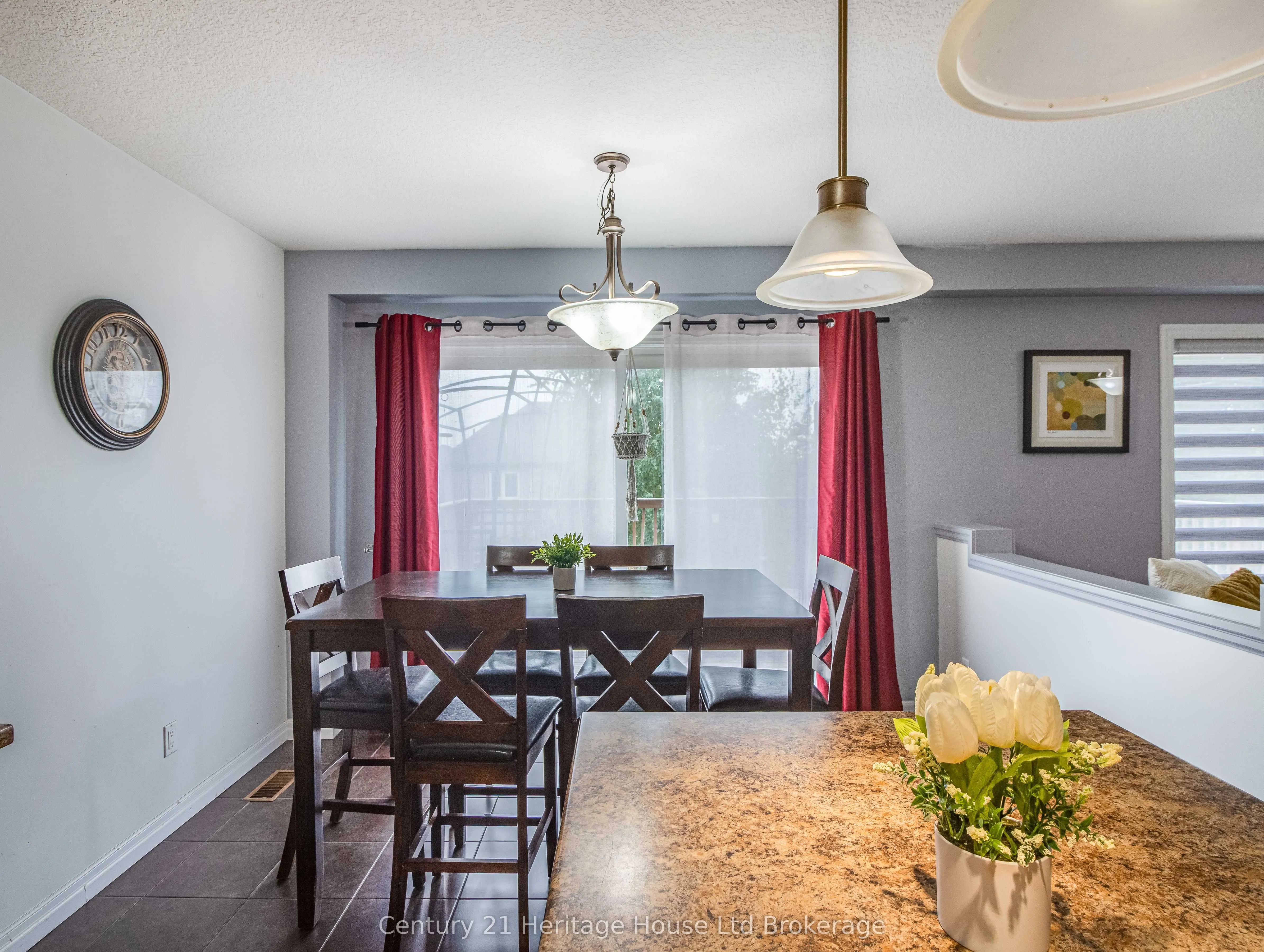 702 Frontenac Crescent