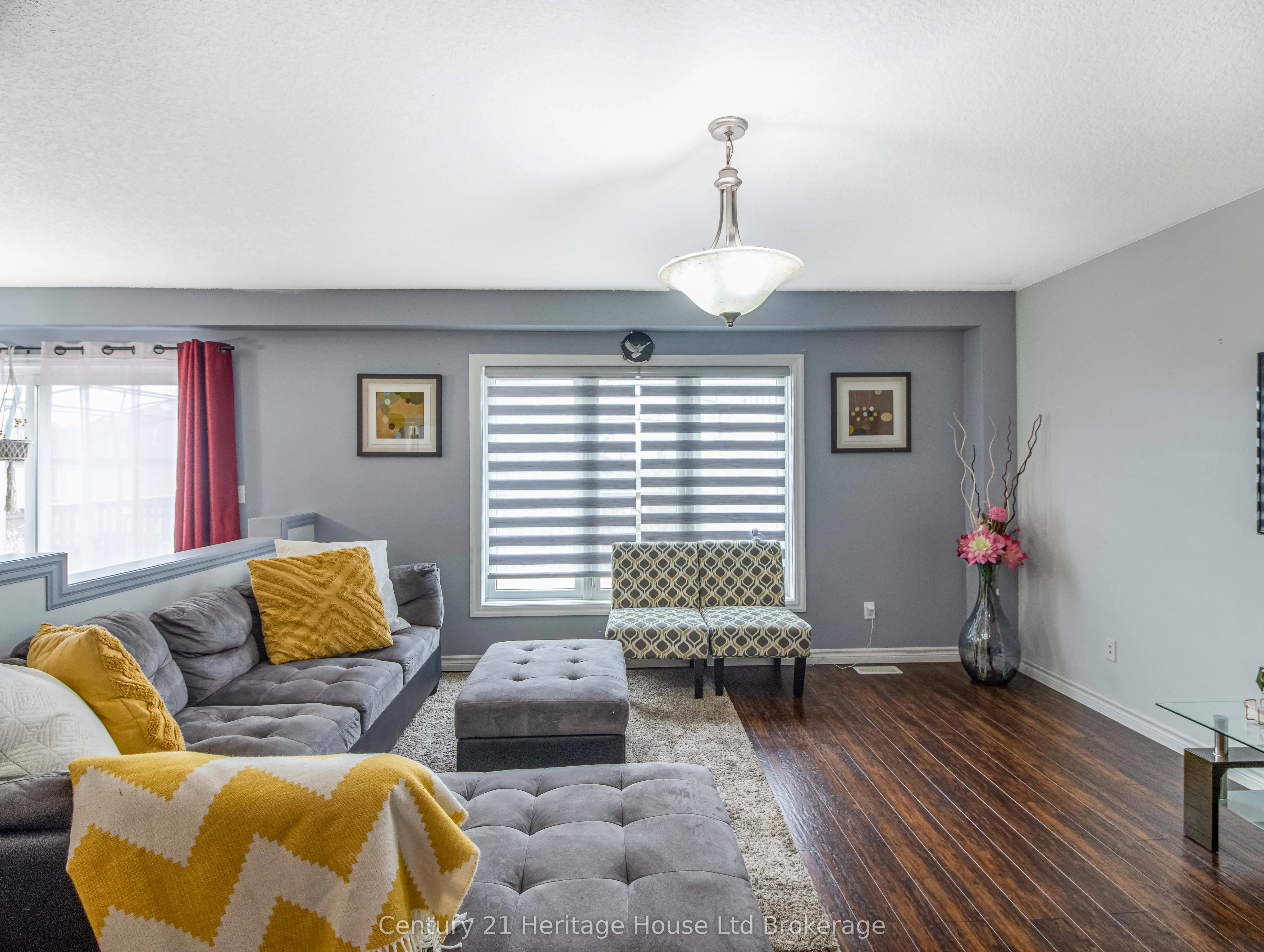 702 Frontenac Crescent