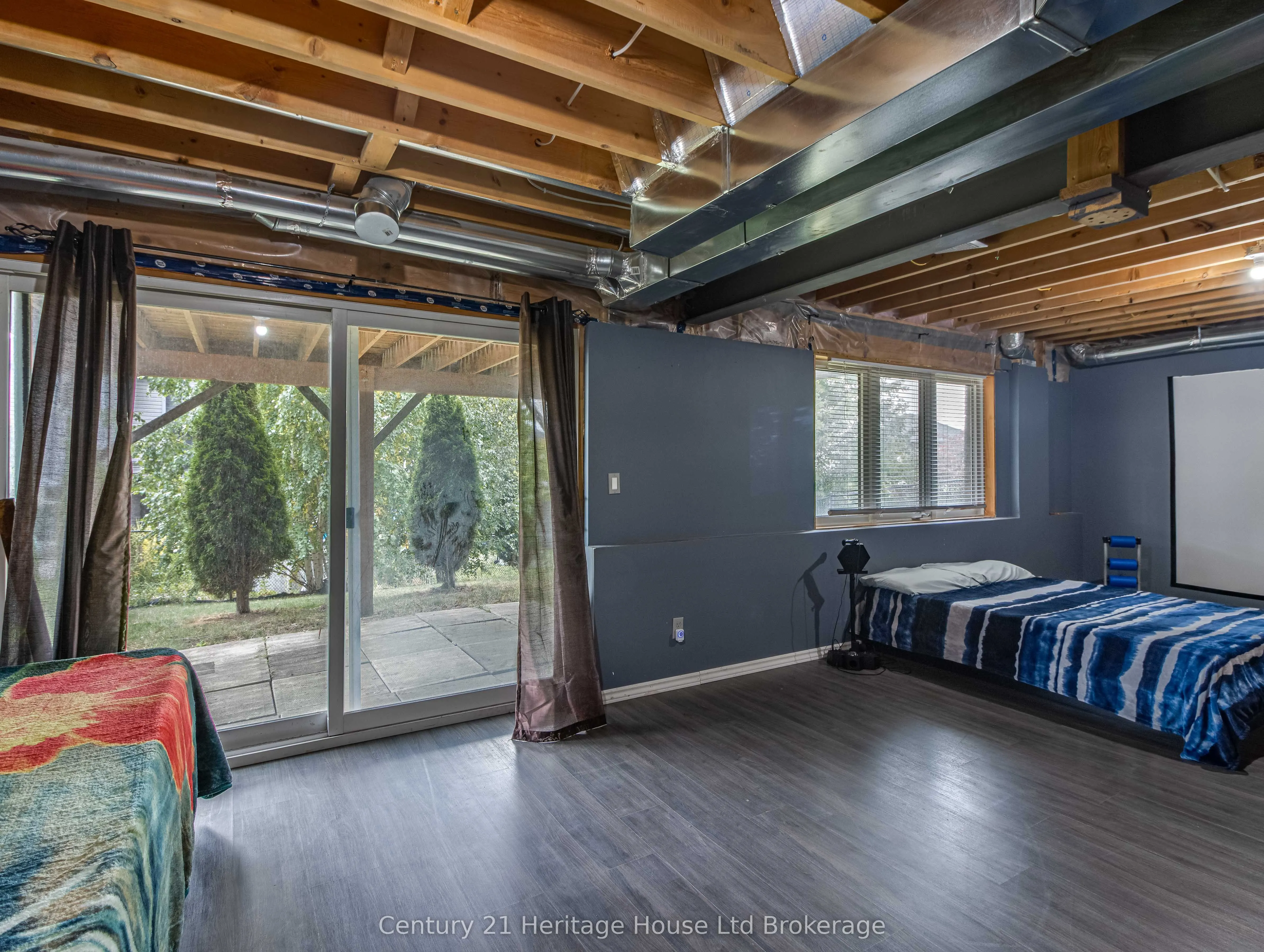 702 Frontenac Crescent