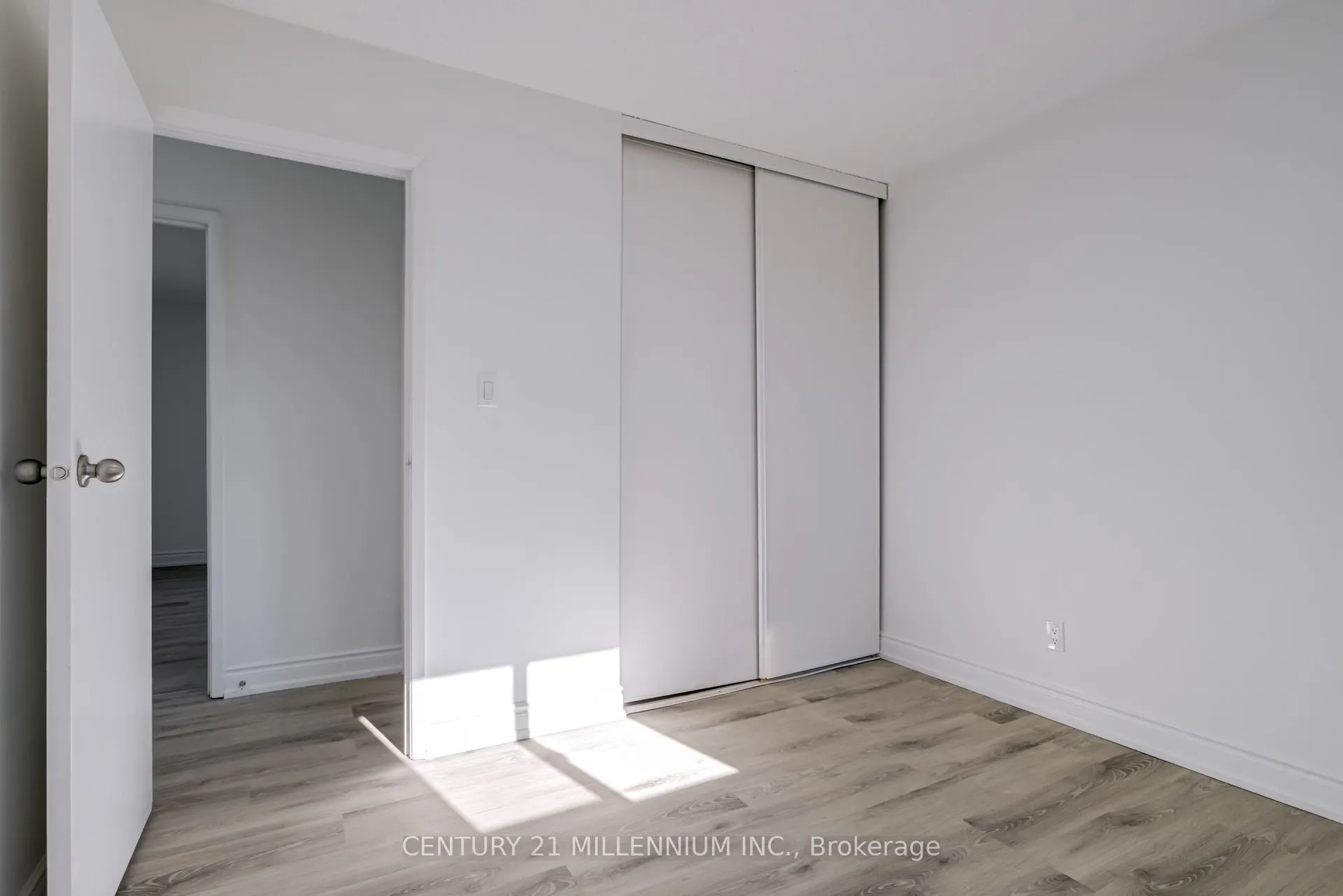 135 Chalmers Street S, #62