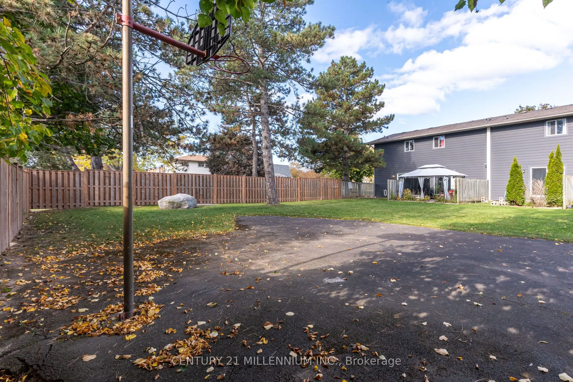 135 Chalmers Street S, #62