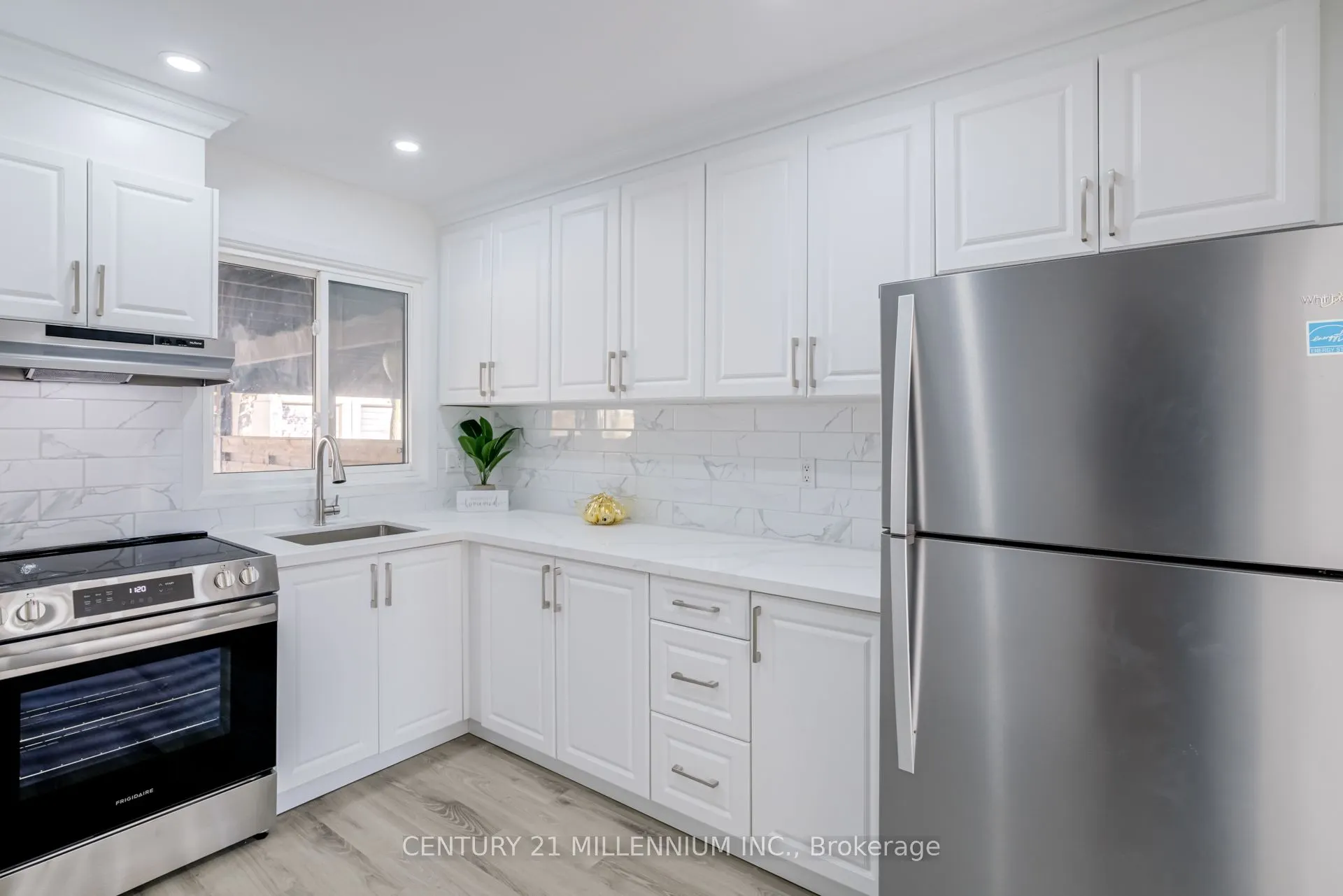 135 Chalmers Street S, #62