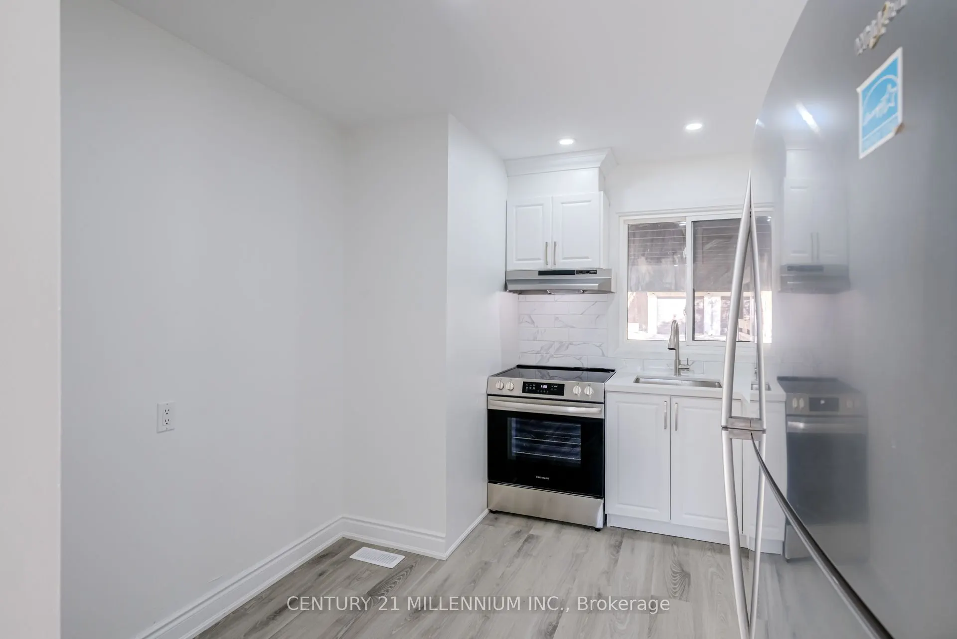 135 Chalmers Street S, #62