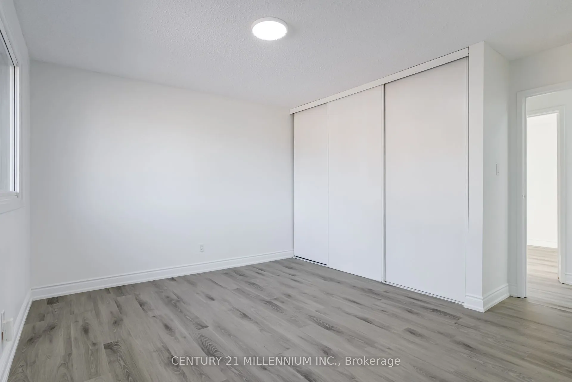 135 Chalmers Street S, #62