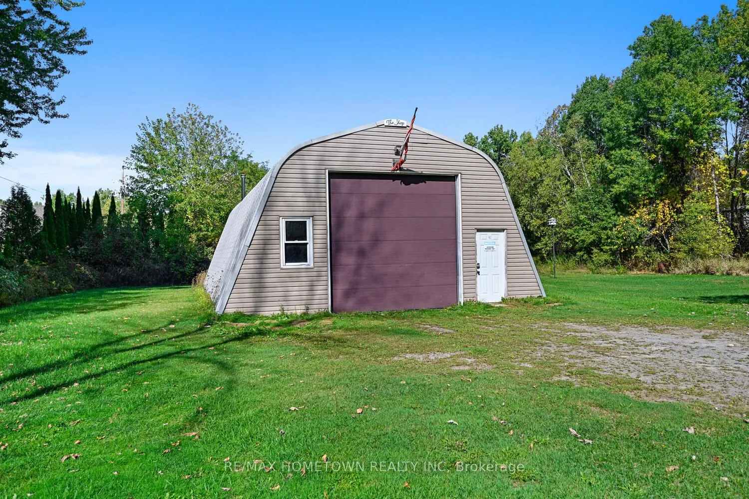 6290 6th Concession Road