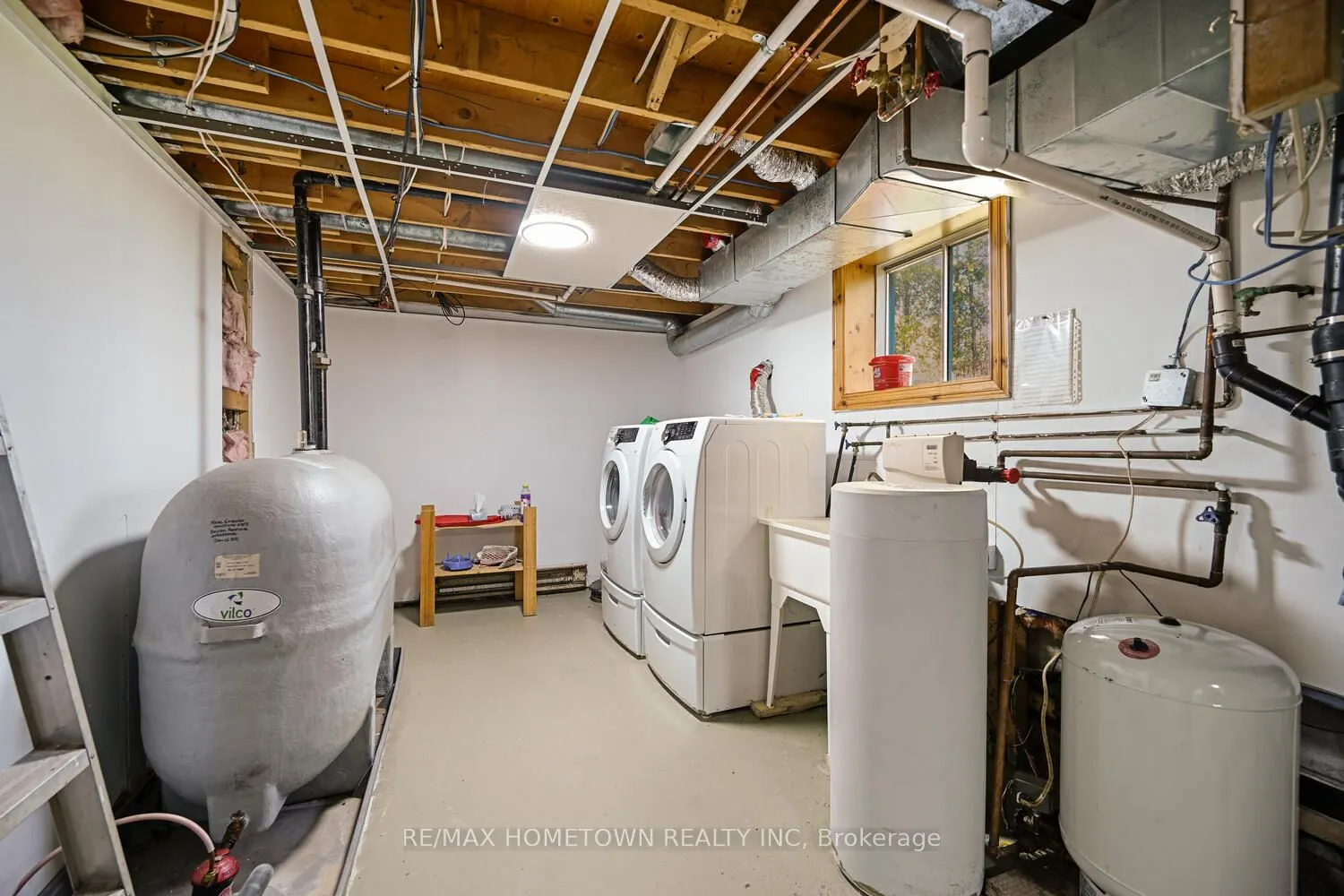 6290 6th Concession Road