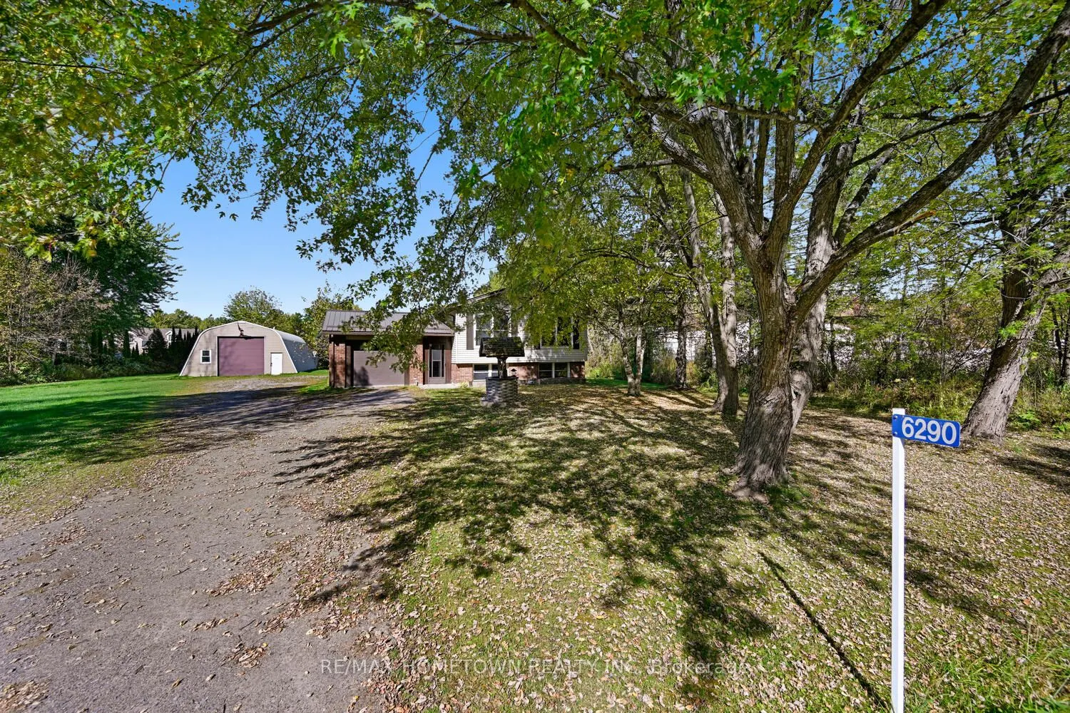 6290 6th Concession Road