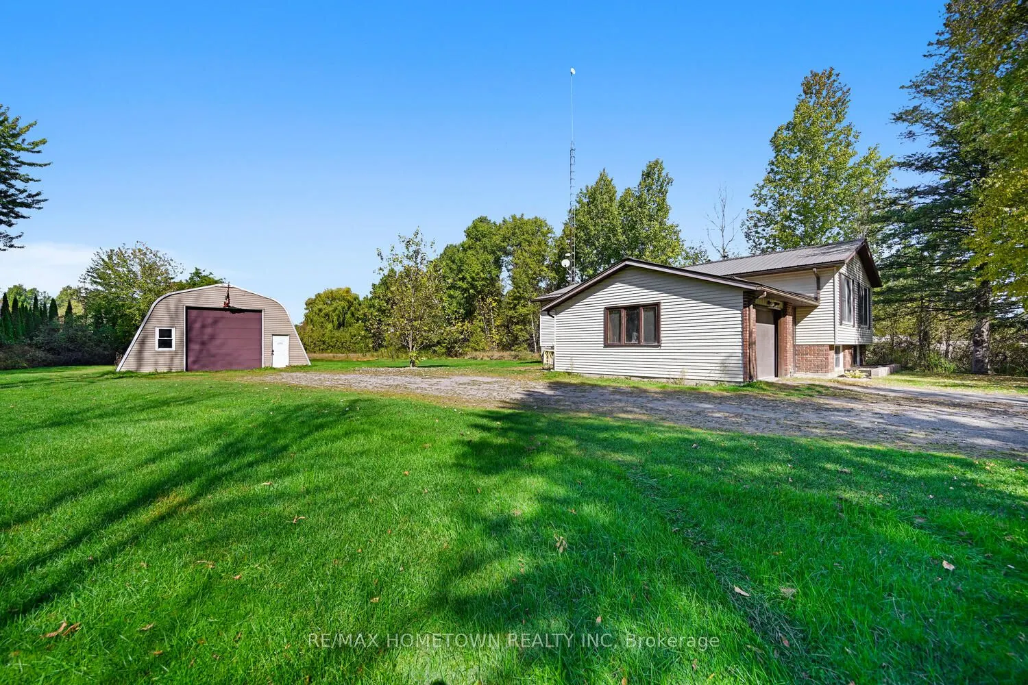 6290 6th Concession Road