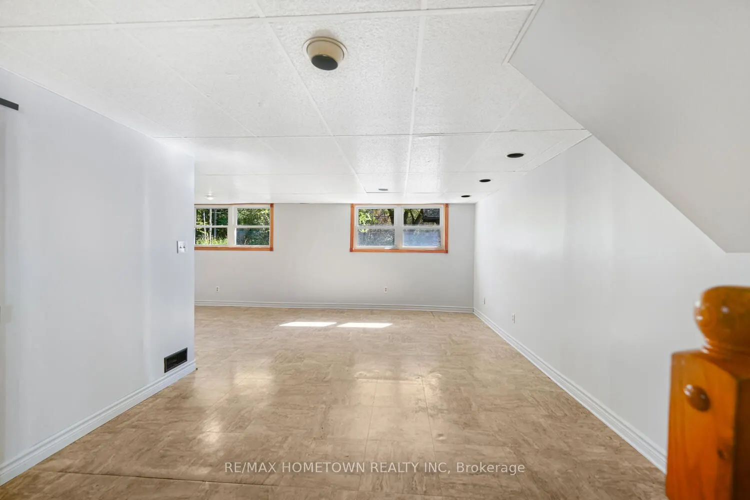 6290 6th Concession Road