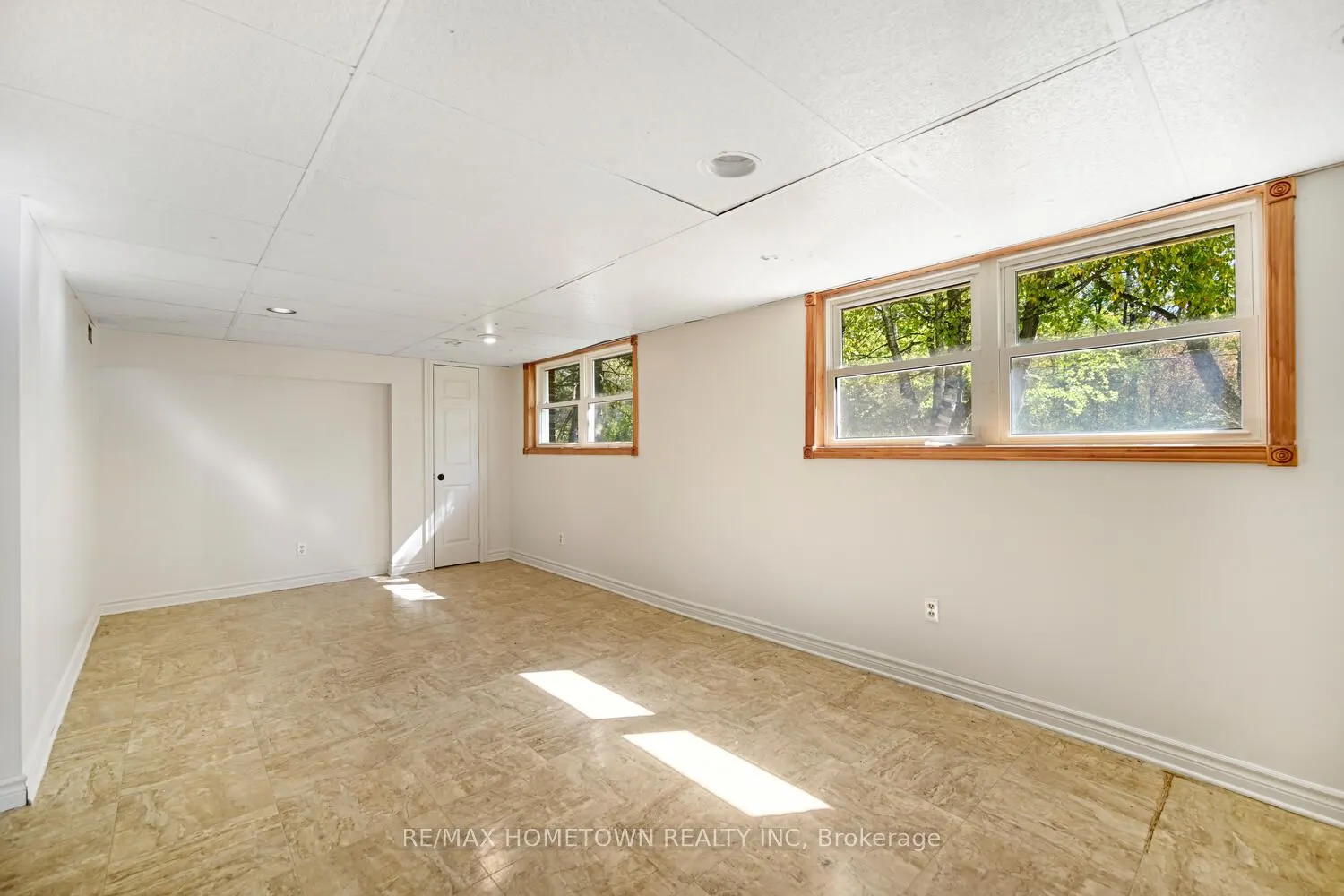 6290 6th Concession Road