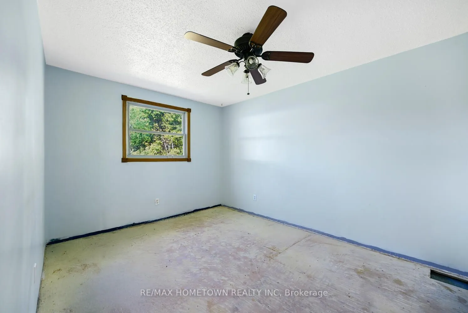 6290 6th Concession Road