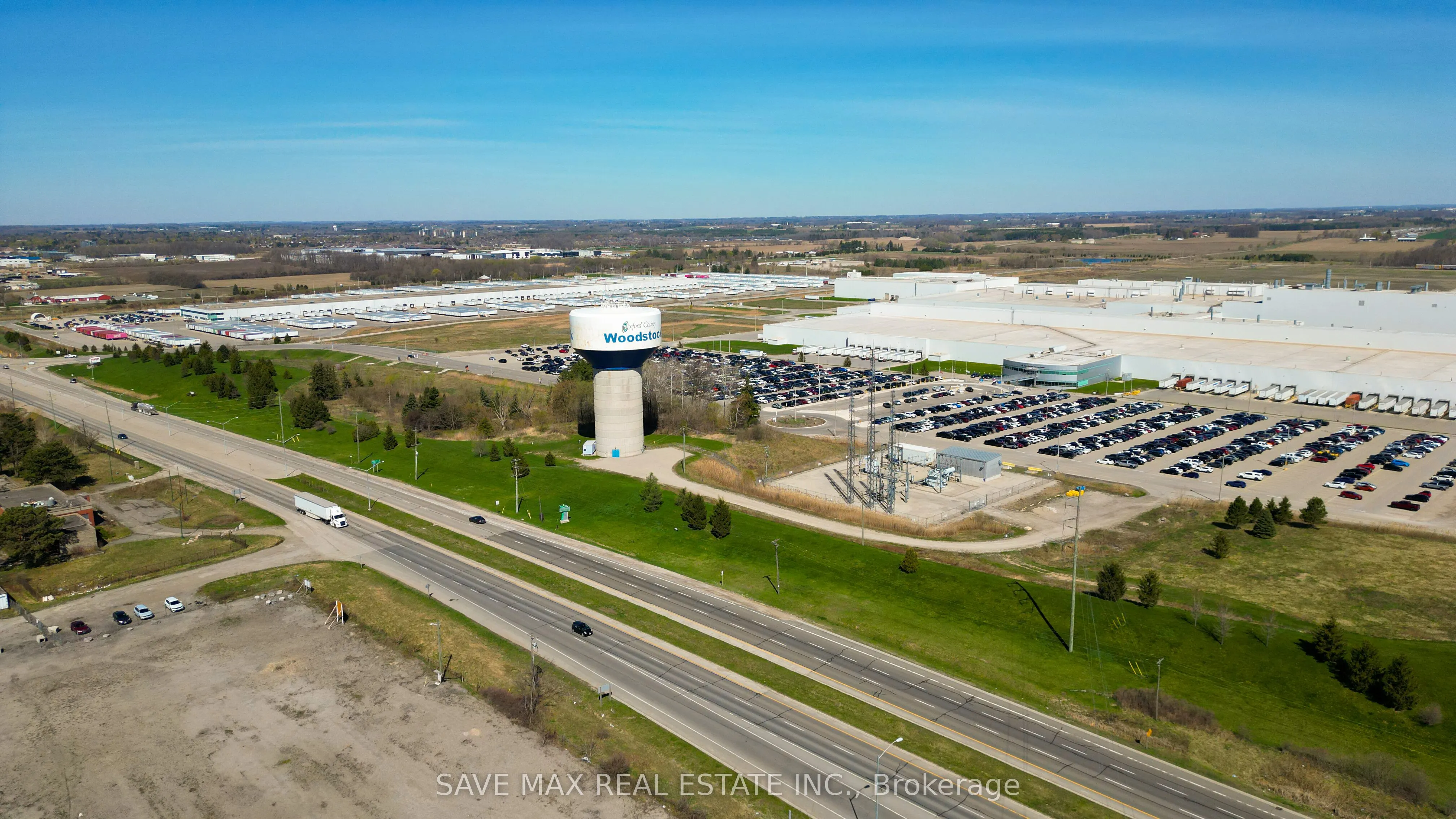 1250 UPPER THAMES Drive