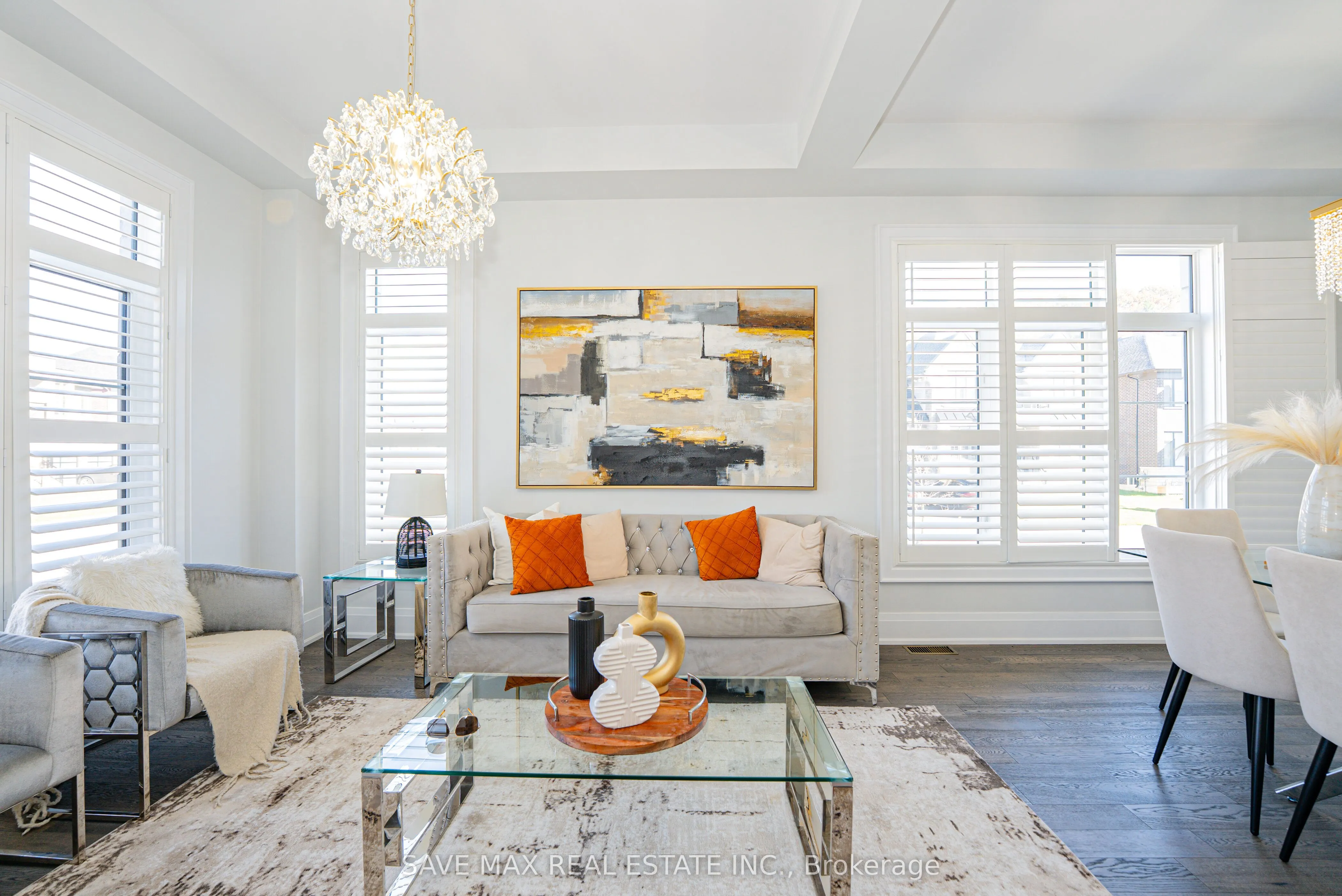 1250 UPPER THAMES Drive