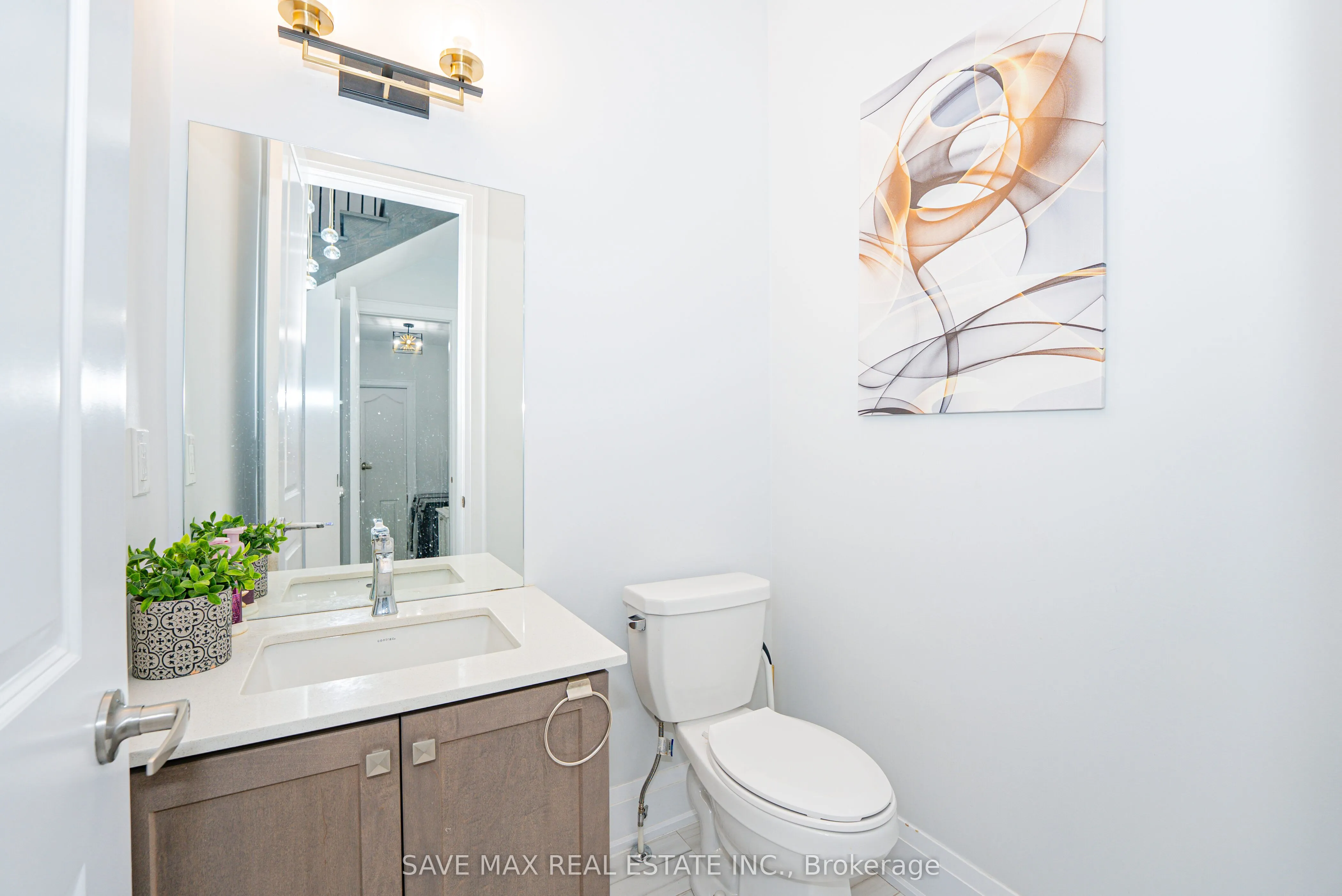 1250 UPPER THAMES Drive