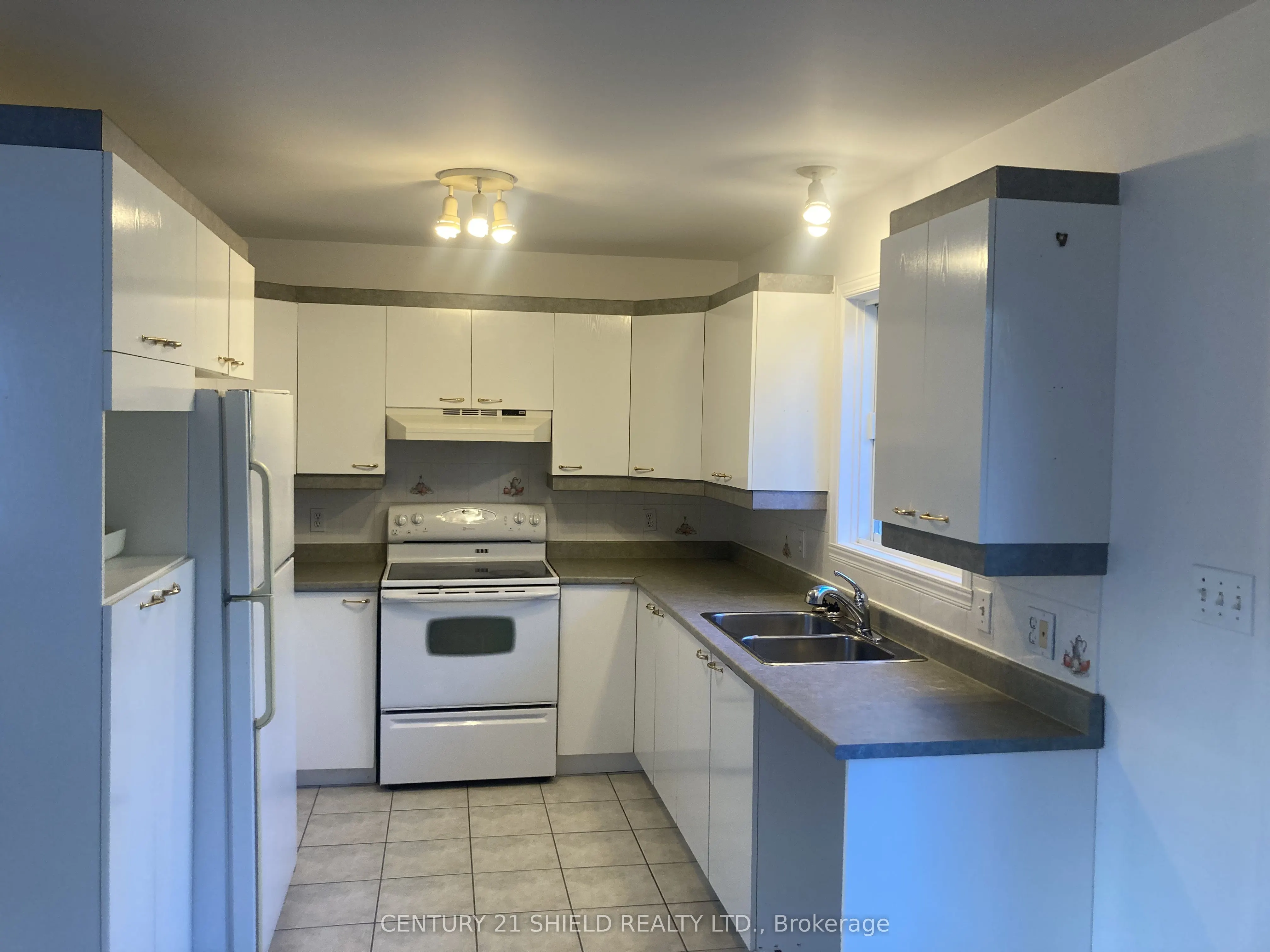 21255 McNaughton Court E